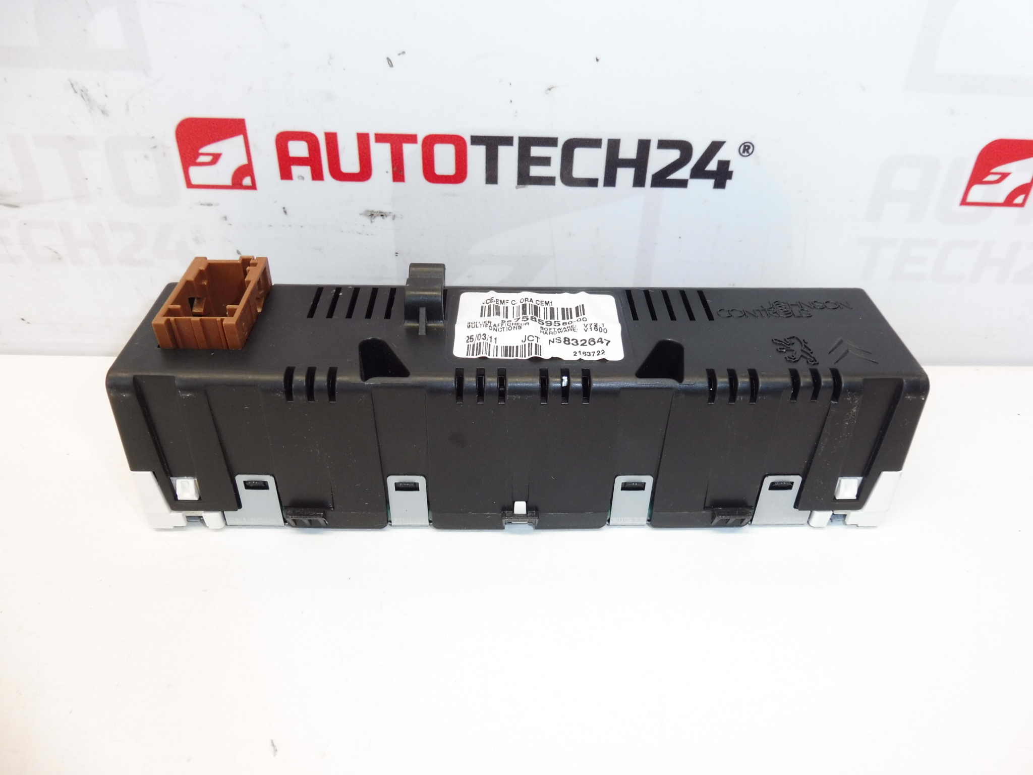 Peugeot 308 компютър радио дисплей 9675859580 1607240280