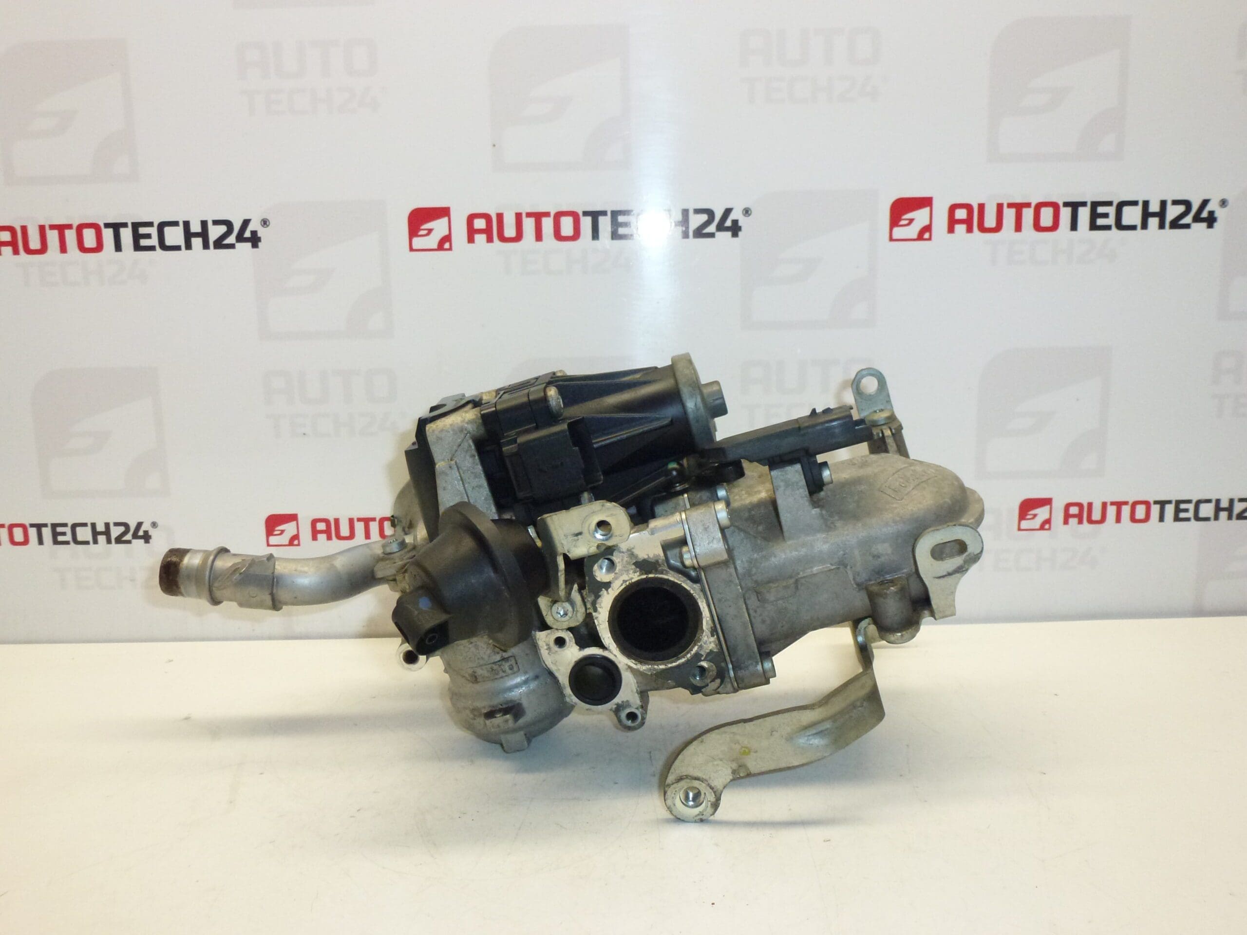 EGR клапан с датчик 1.4 HDI 1.6 HDI Citroën Peugeot 9671187780 1618LC