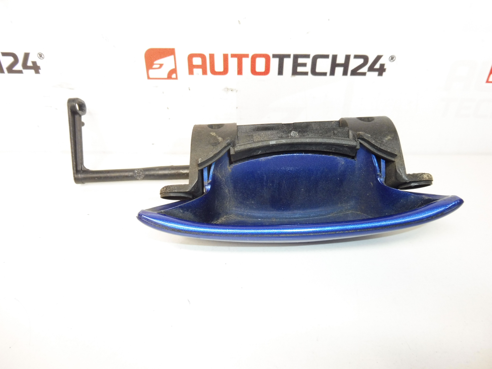 Ръкохватка предна лява Peugeot 206+ KGS 9101N6