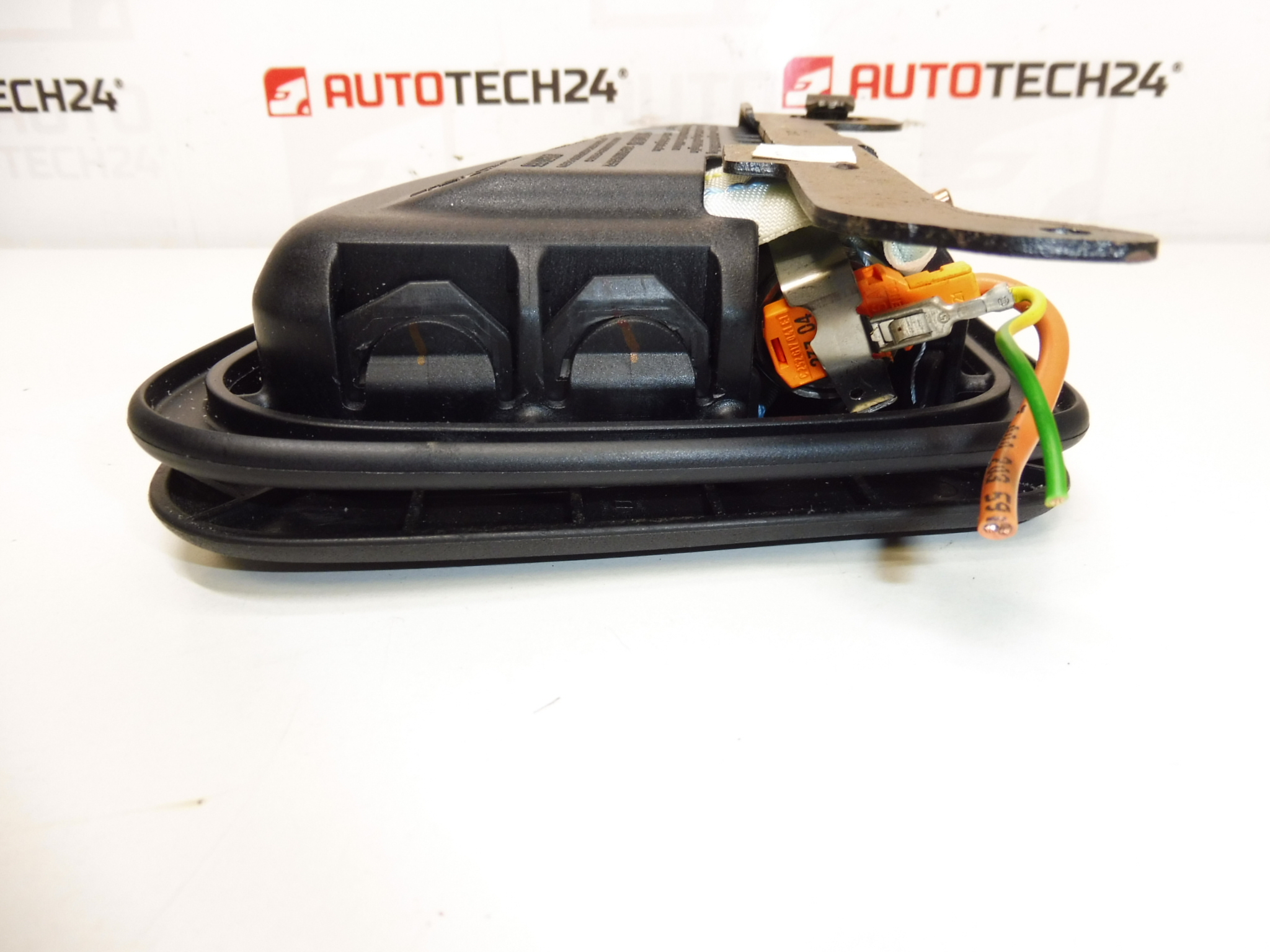 Въздушна възглавница за седалка дясна Peugeot 307 CC 96457586ZR 8216Z1