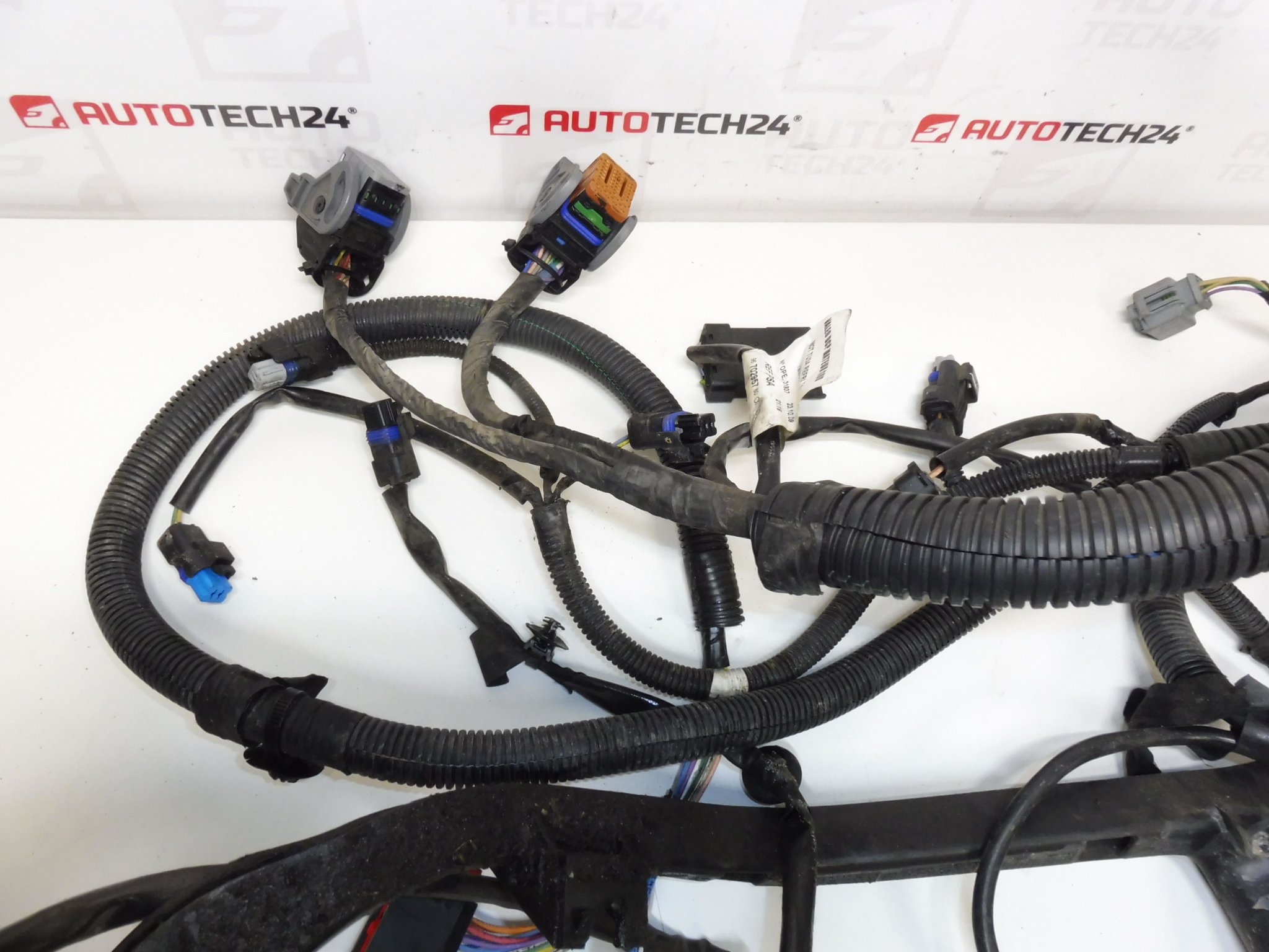 Двигател Peugeot Citroen 1.4i 9670295780 9660900080 658581