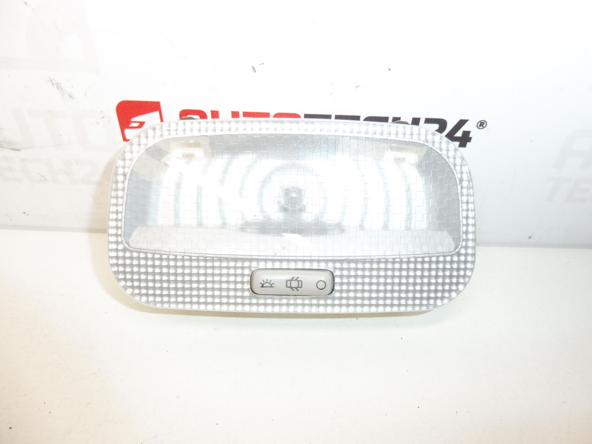 Плафон Citroën Citroën C3 Picasso 9682063980 6362Q6