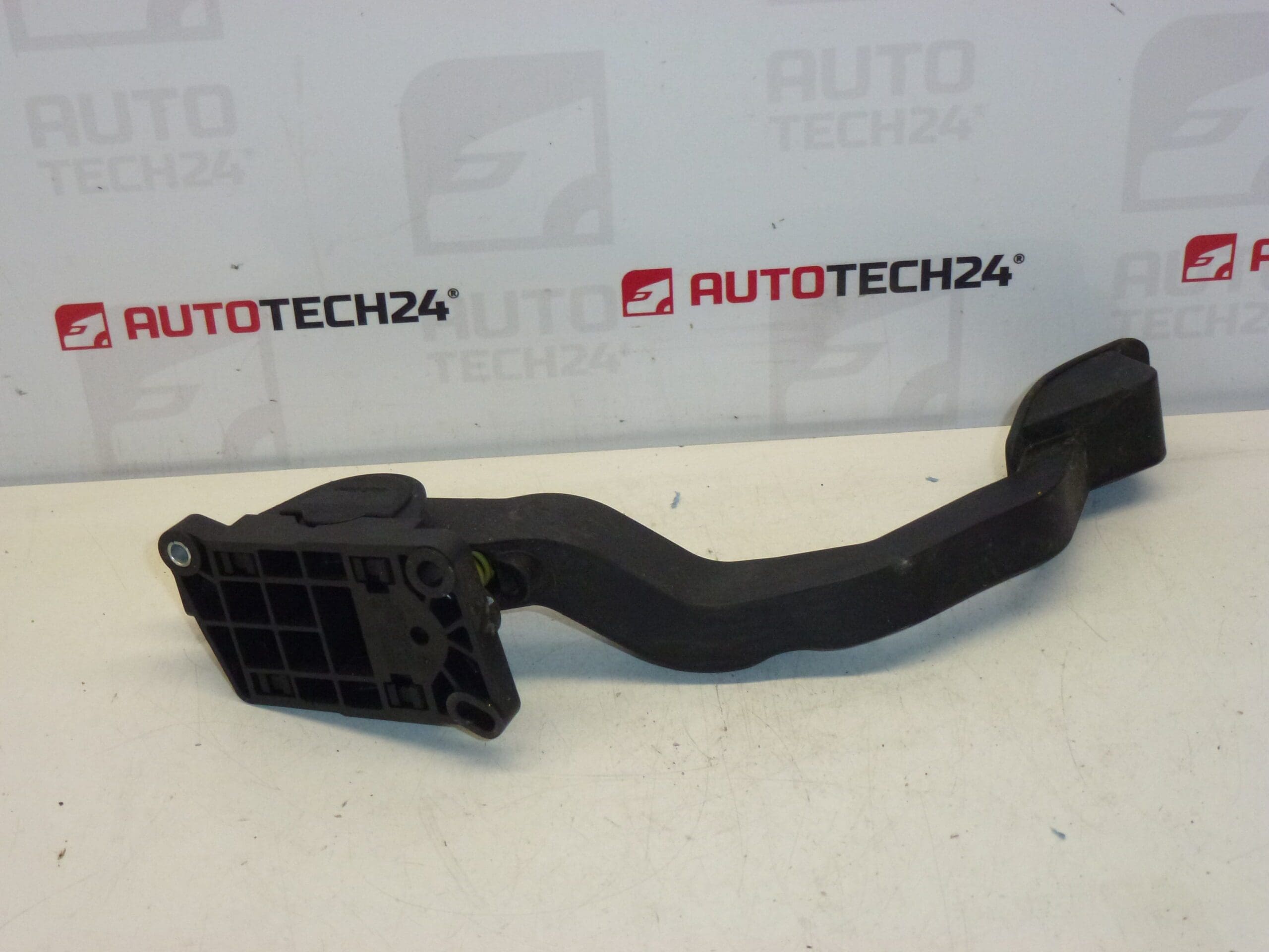 Педал за газ Peugeot 206 Bosch 9645852280 0280752237 1601Q2