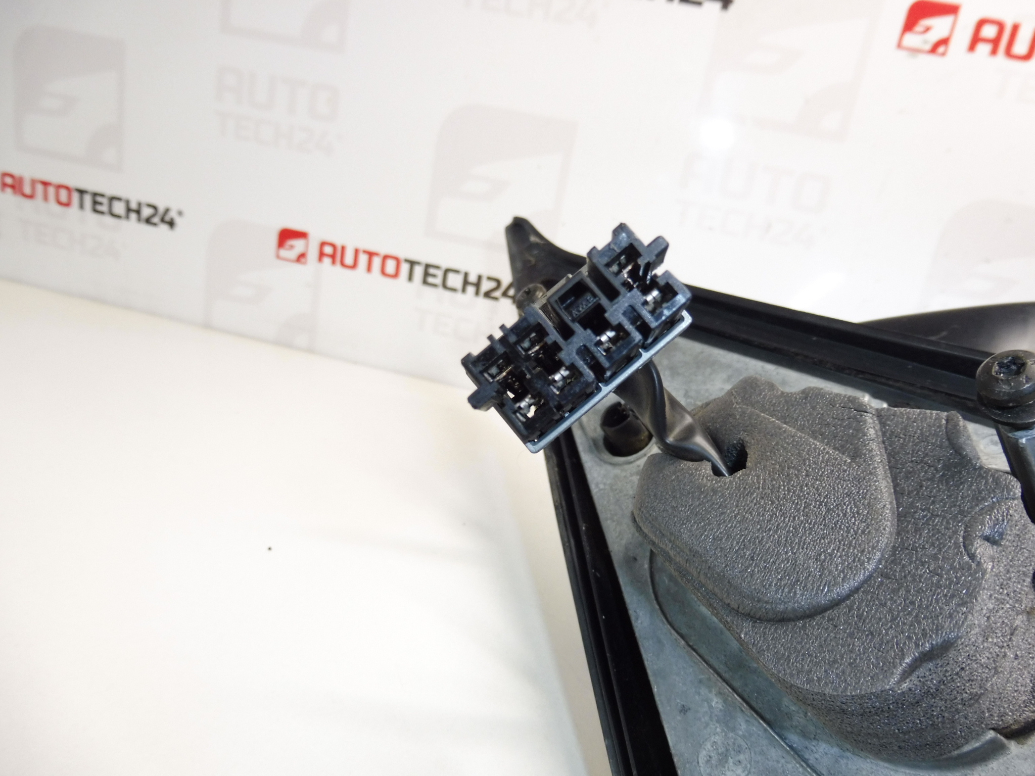 Дясно огледало Citroën Xsara EWPA 8148TH