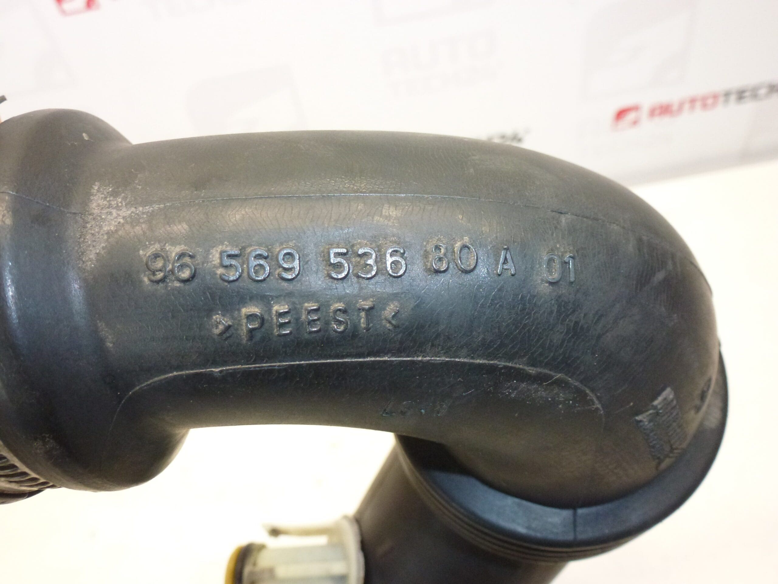 Маркуч за турбо 1.6 HDI Citroën Peugeot 9656953680 1434E1