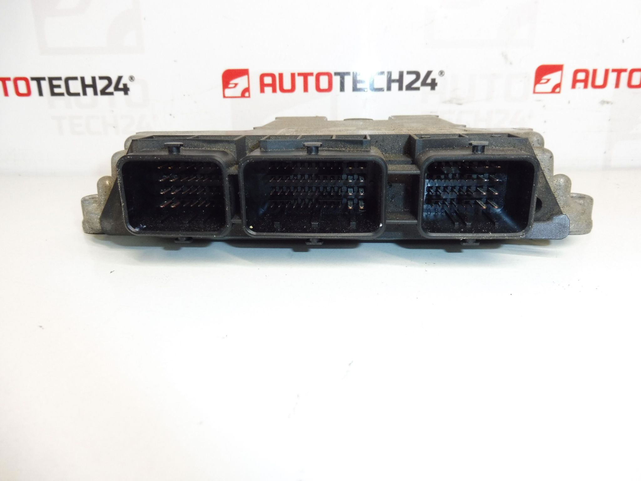 ECU Bosch EDC16C34 Citroën Peugeot 0281012980 9663476180