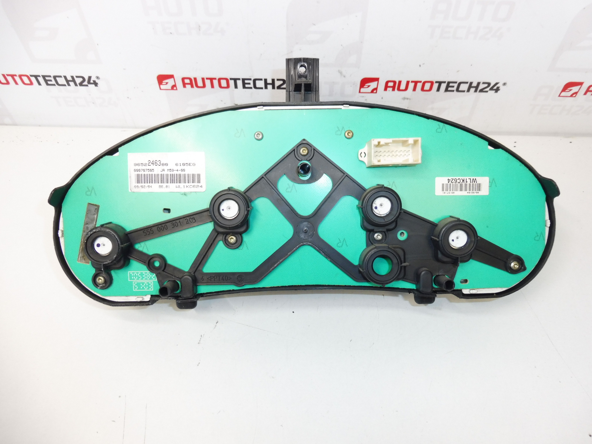 Скоростомер Citroën Peugeot 211000 км 9652246380 6105V3