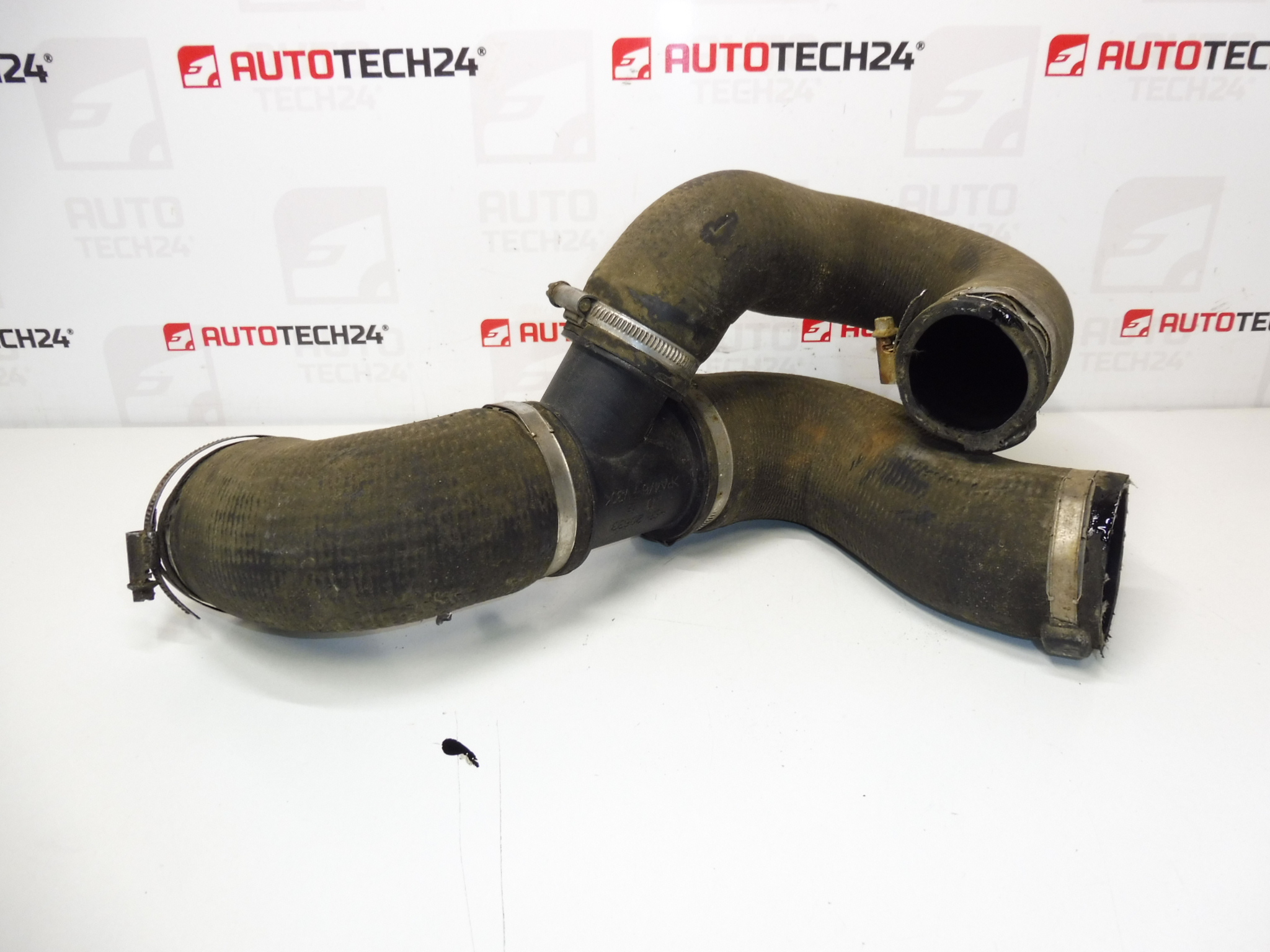 Въздушна връзка на топлообменник Citroën Peugeot 2.2 HDI 9651138780 0382EV