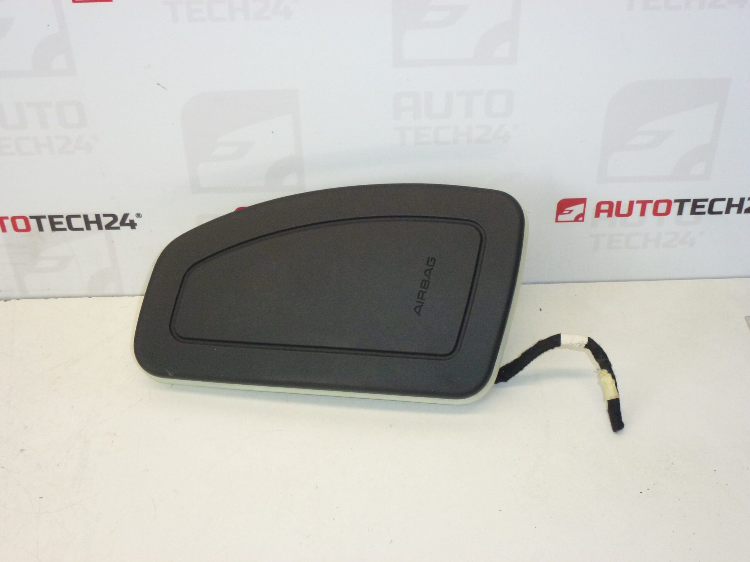 Десен airbag Peugeot 407 96532615ZD 8216EZ