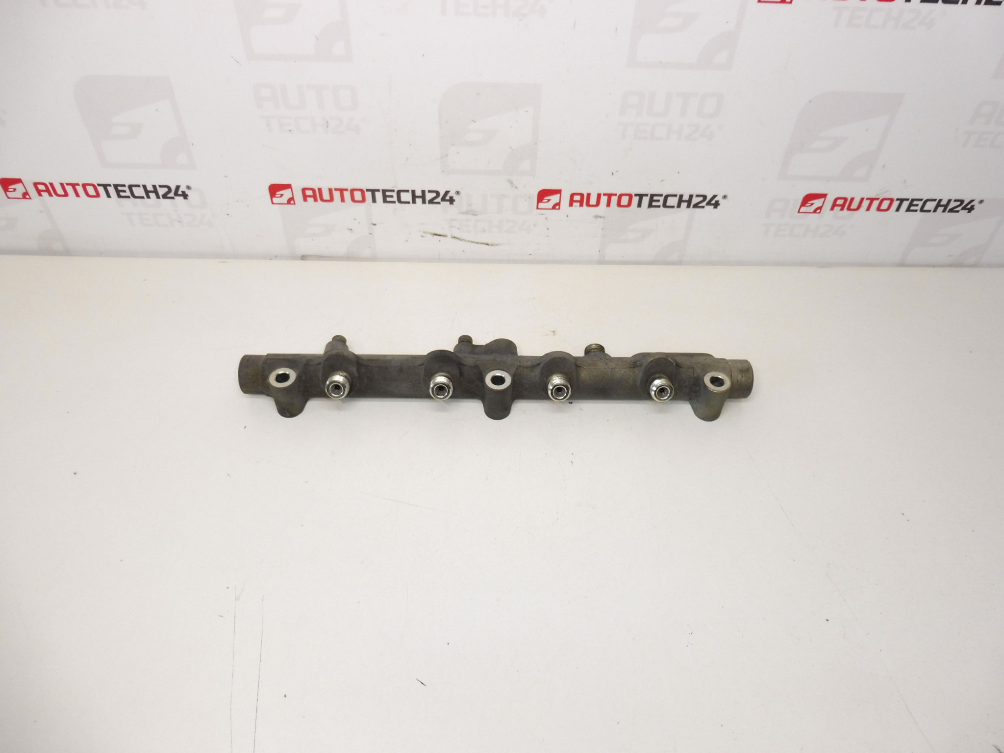 Рейка РЕЙКА Bosch Citroën Peugeot 0445214017 1570A0