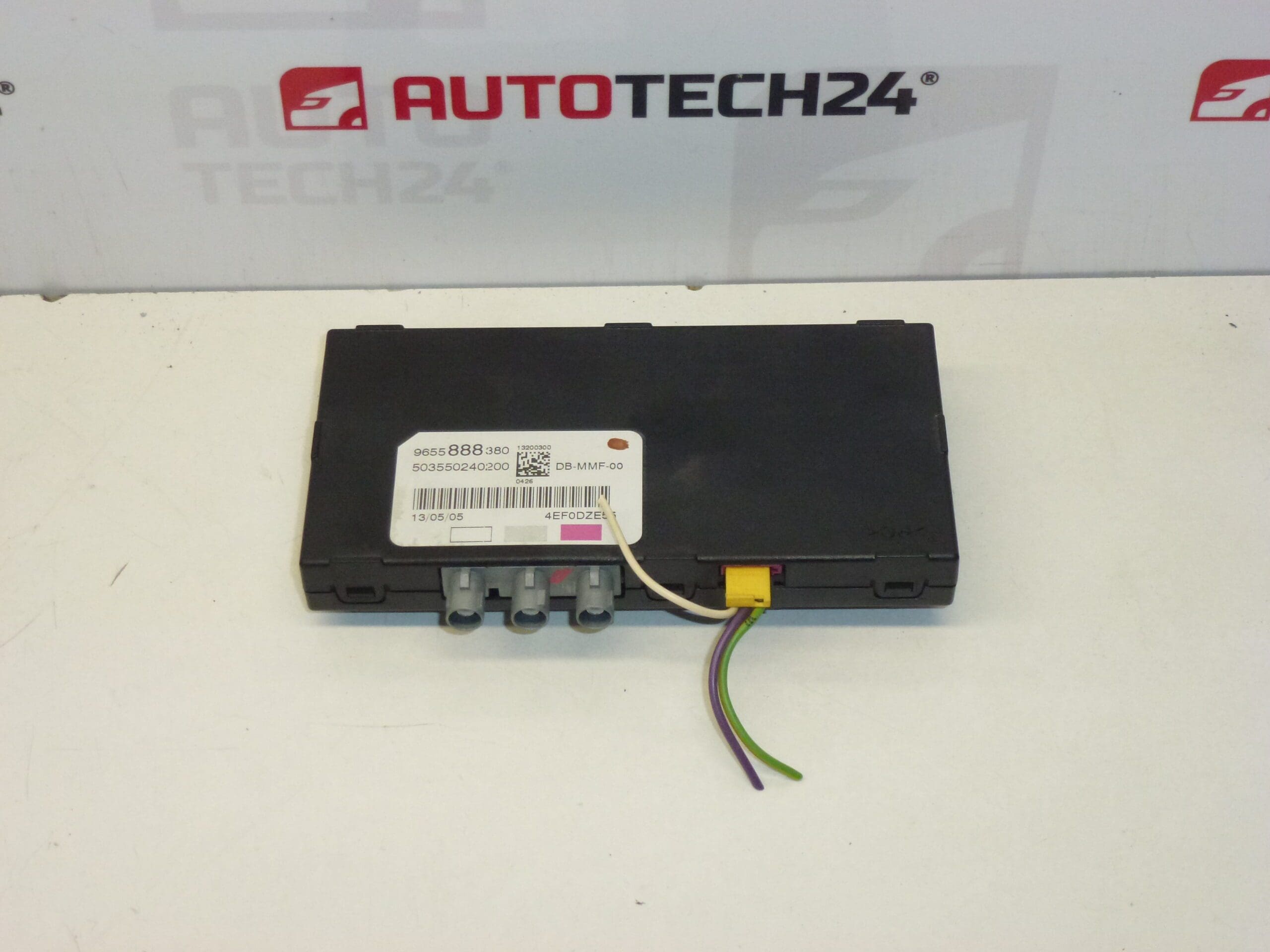 Антена Citroën Peugeot 9655888380 6561EC