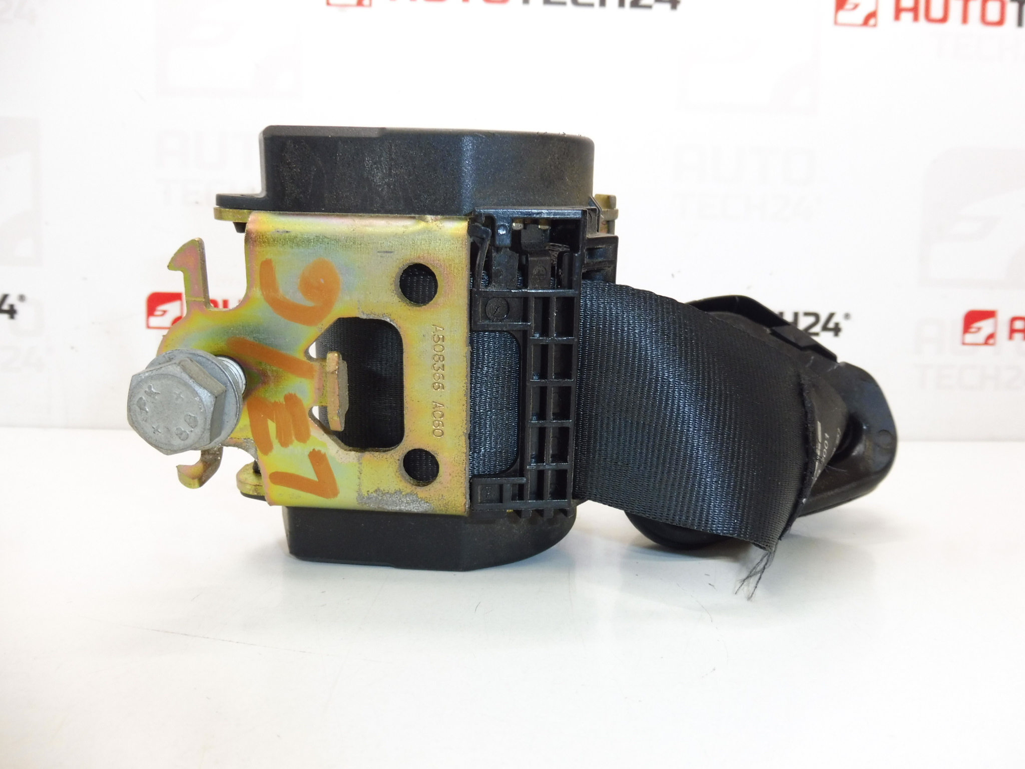 Ремък заден десен Peugeot 307 96403820XX 8974JN