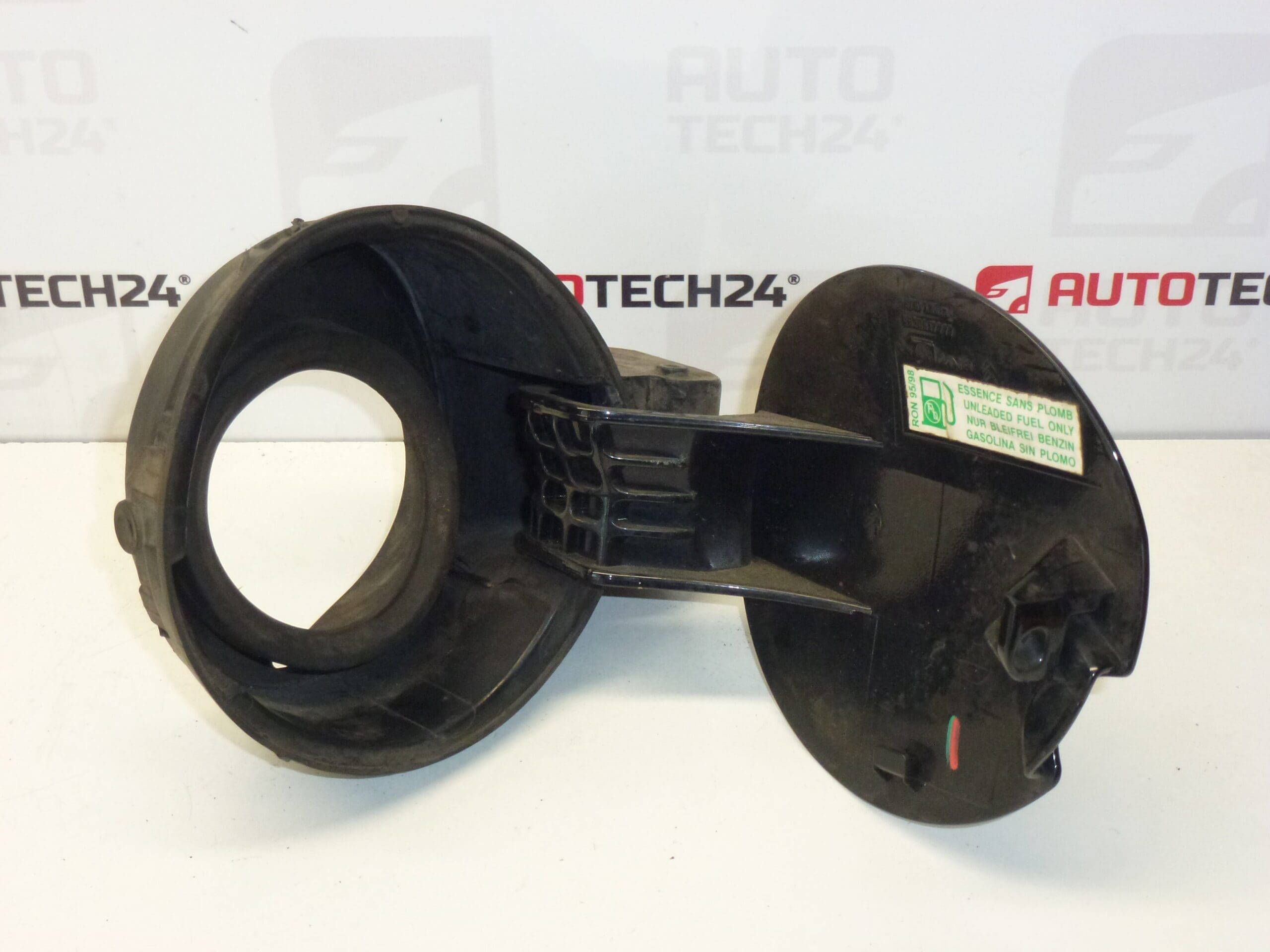Капачка за резервоар Citroën C4 3 врати 9650817777 1517C0 EXL
