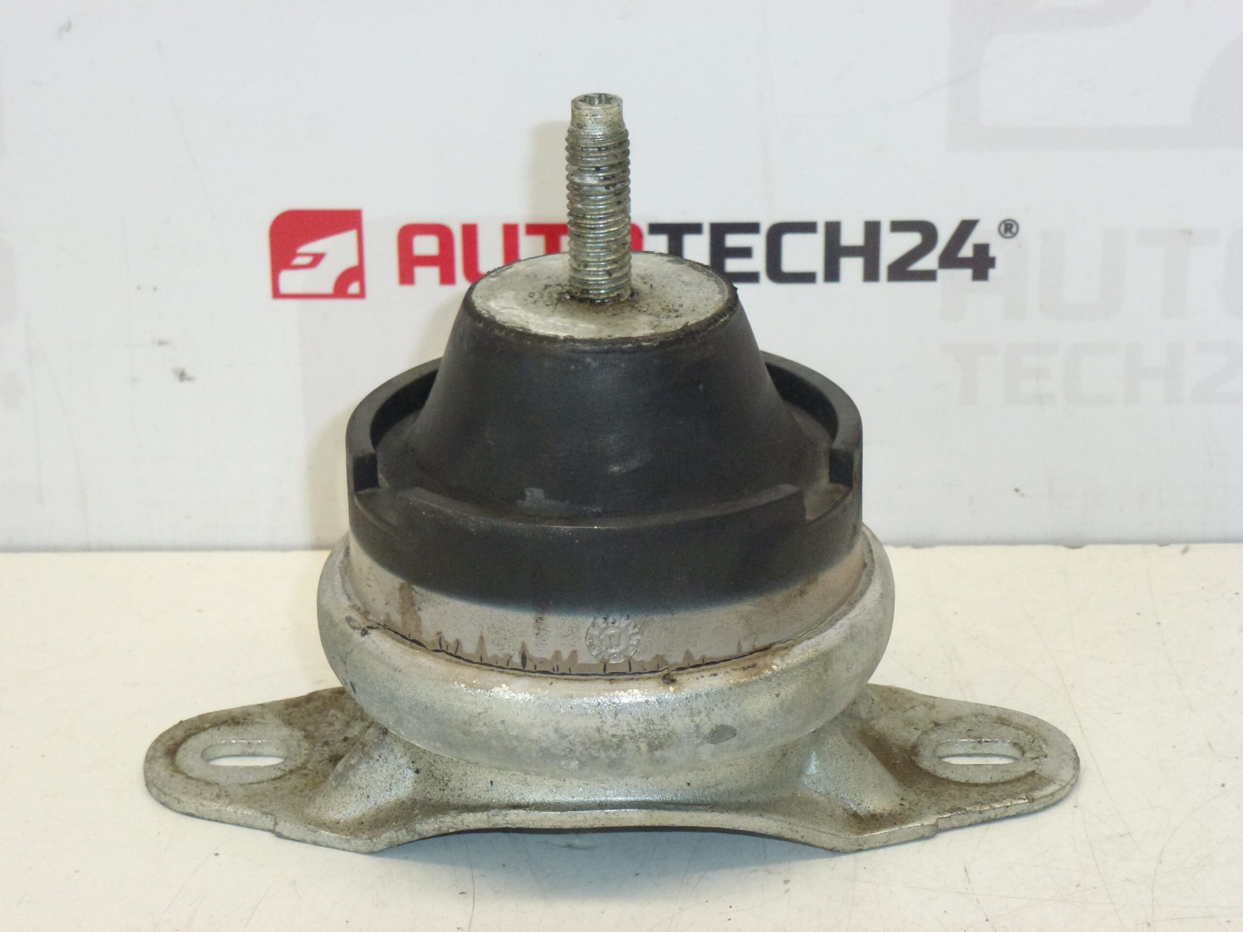 Сайлентблок гъвкаво легло Citroën Peugeot 2.0 HDI 184493