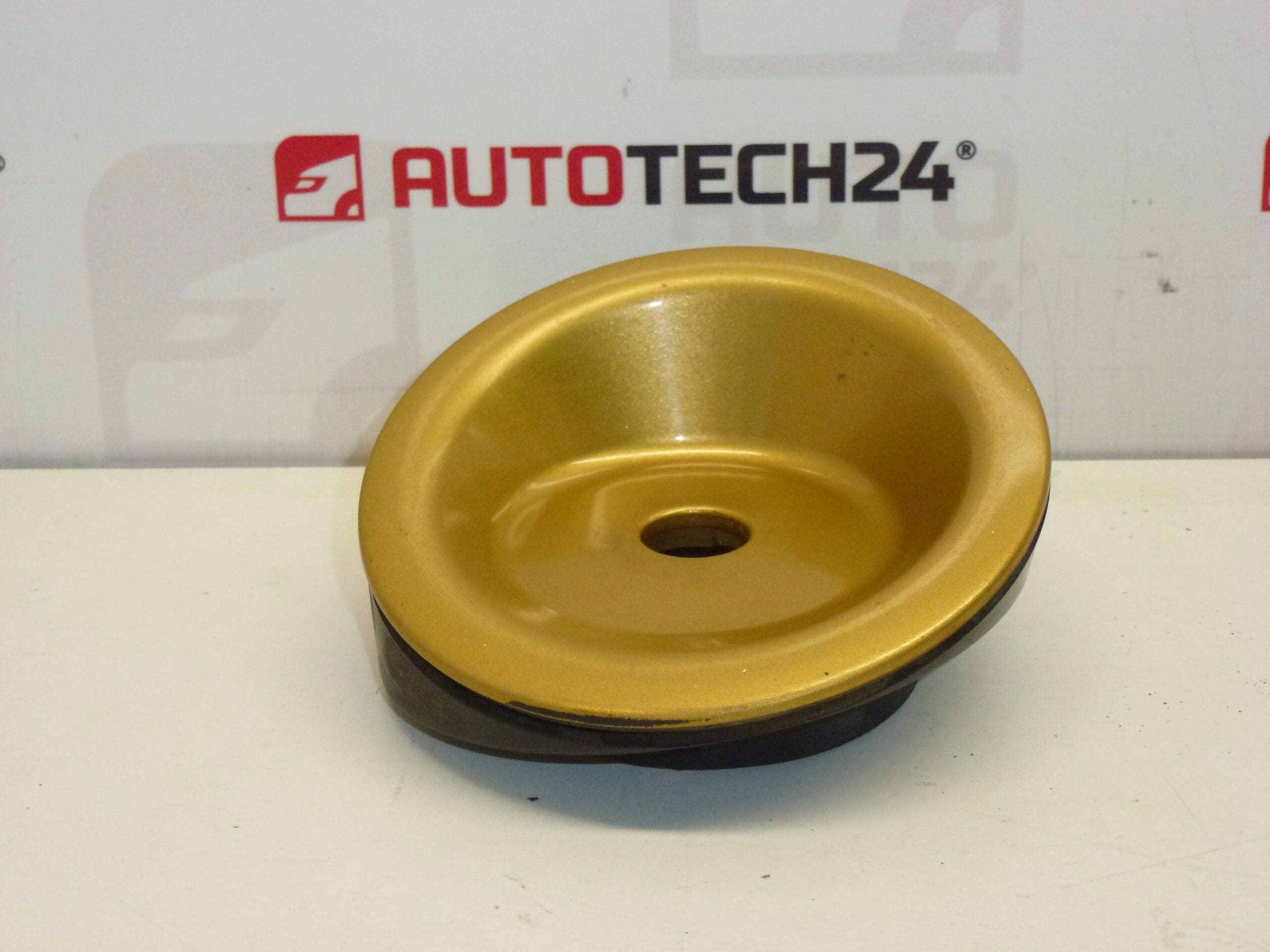 Капачка за резервоар Citroën Berlingo Peugeot Partner 9636357777 оранжева