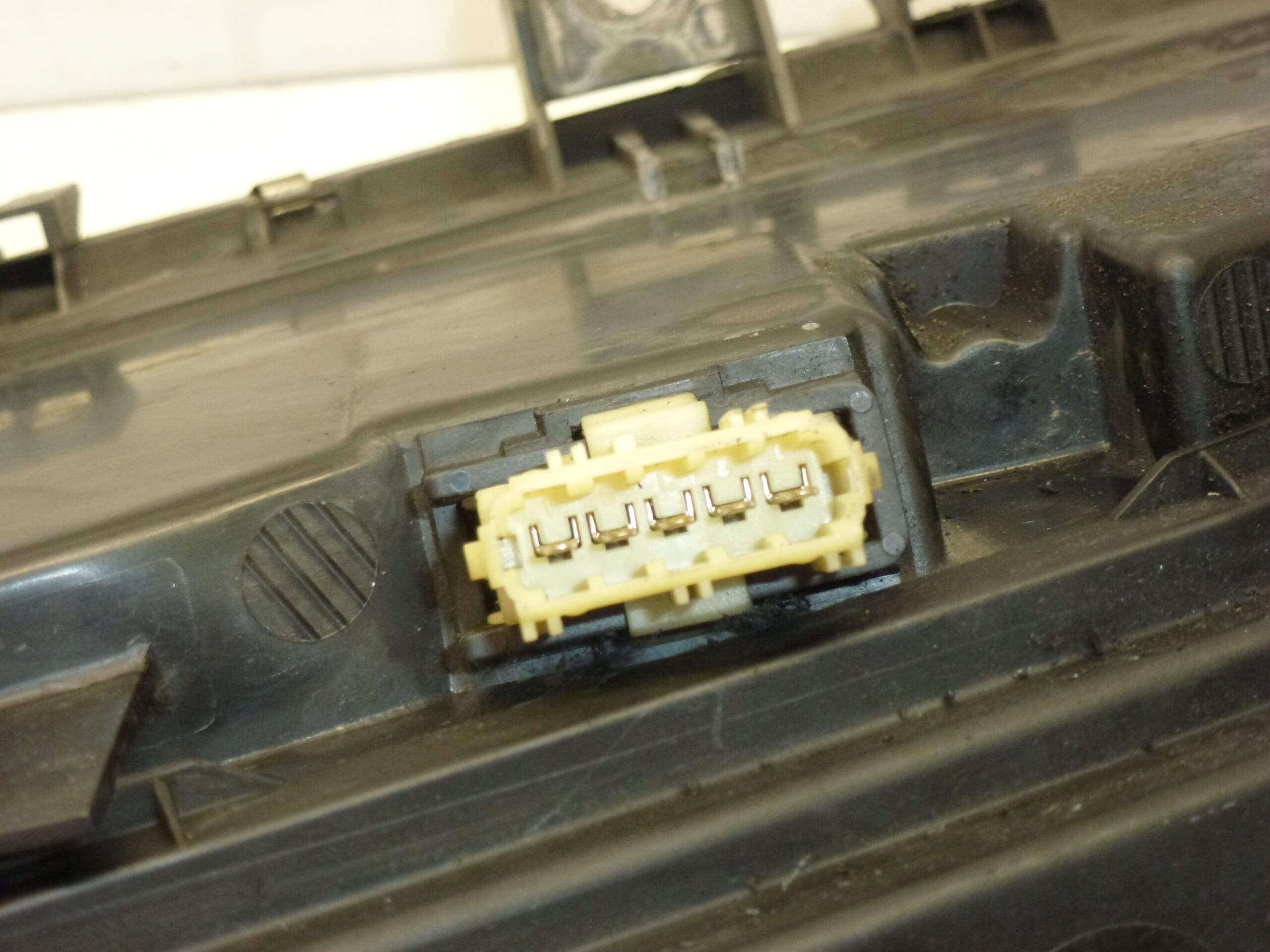 Фар преден десен Citroën Xantia 9626854780 6205R9