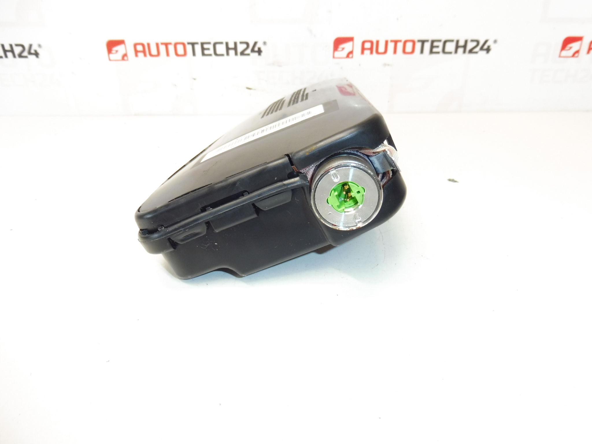 Странична въздушна възглавница лява Peugeot 3008 5008 9684602480 8216XW