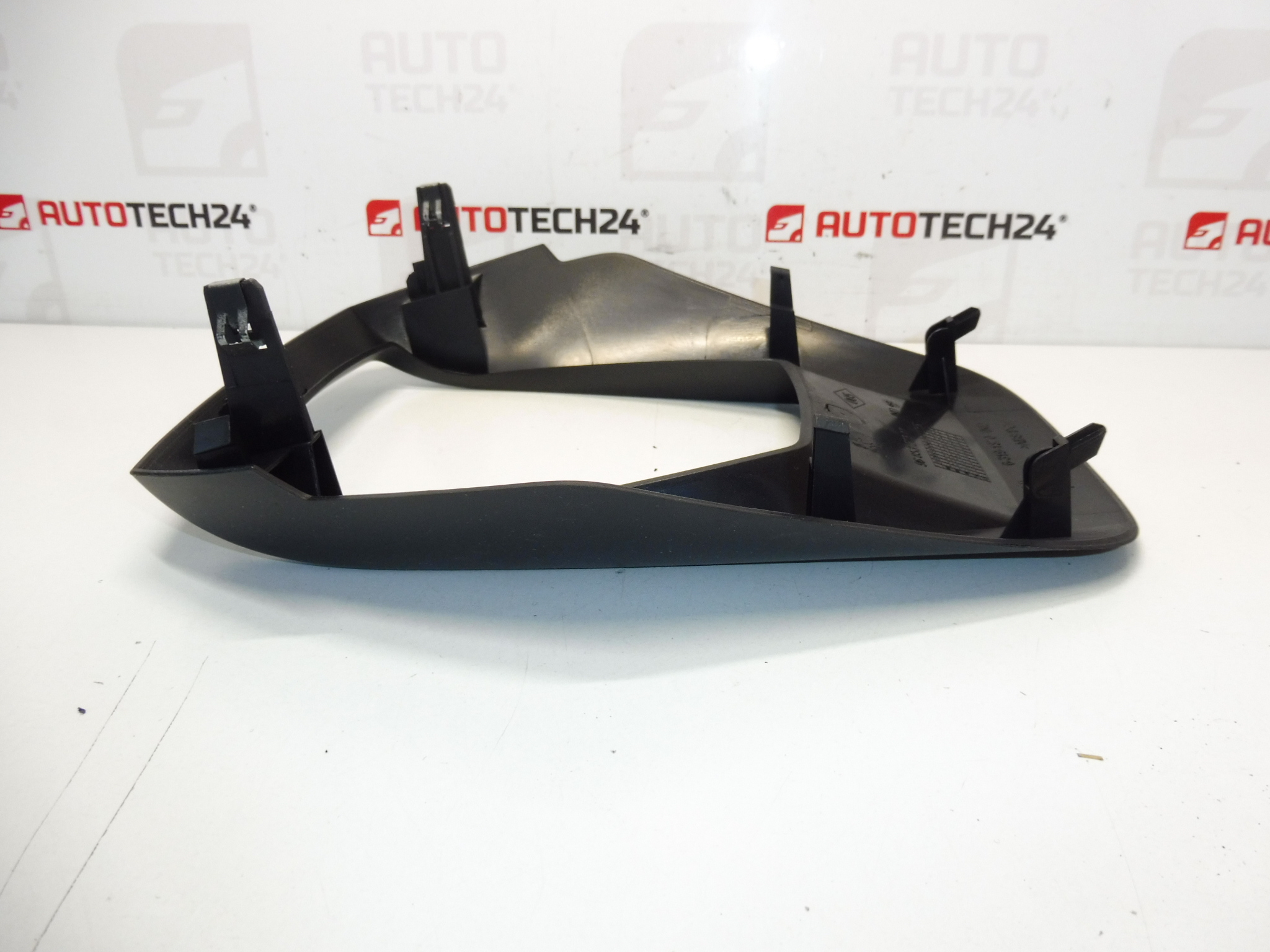 Headup дисплей панел Peugeot 3008 5008 9685320377 8209L6