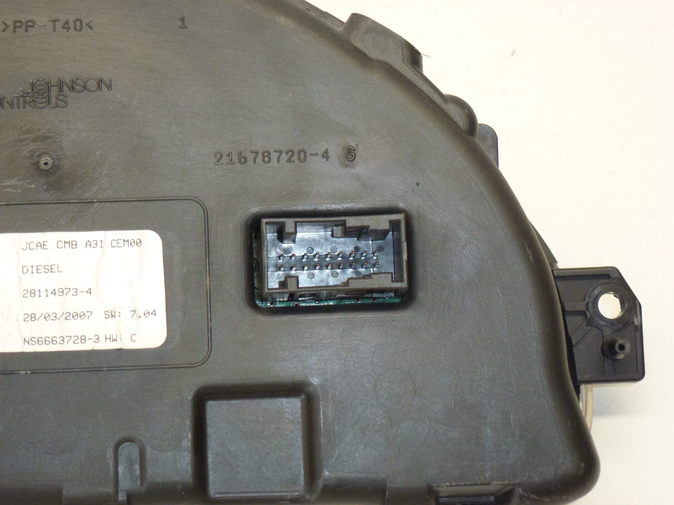 Скоростомер Citroën C2 C3 пробег 106000 км 9660225880 6105WL