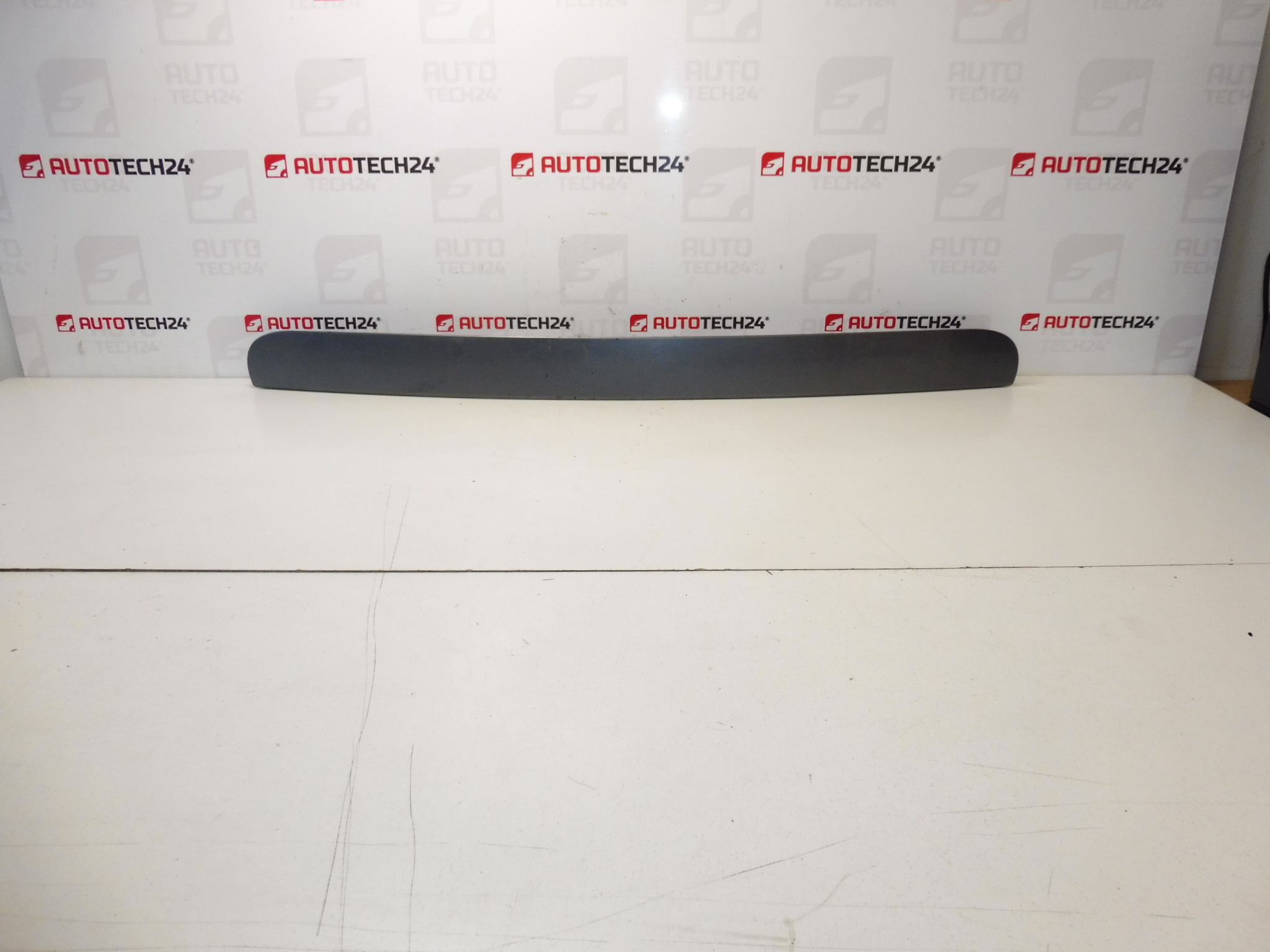 Дръжка Peugeot 207 хечбек KTHB 8742L0