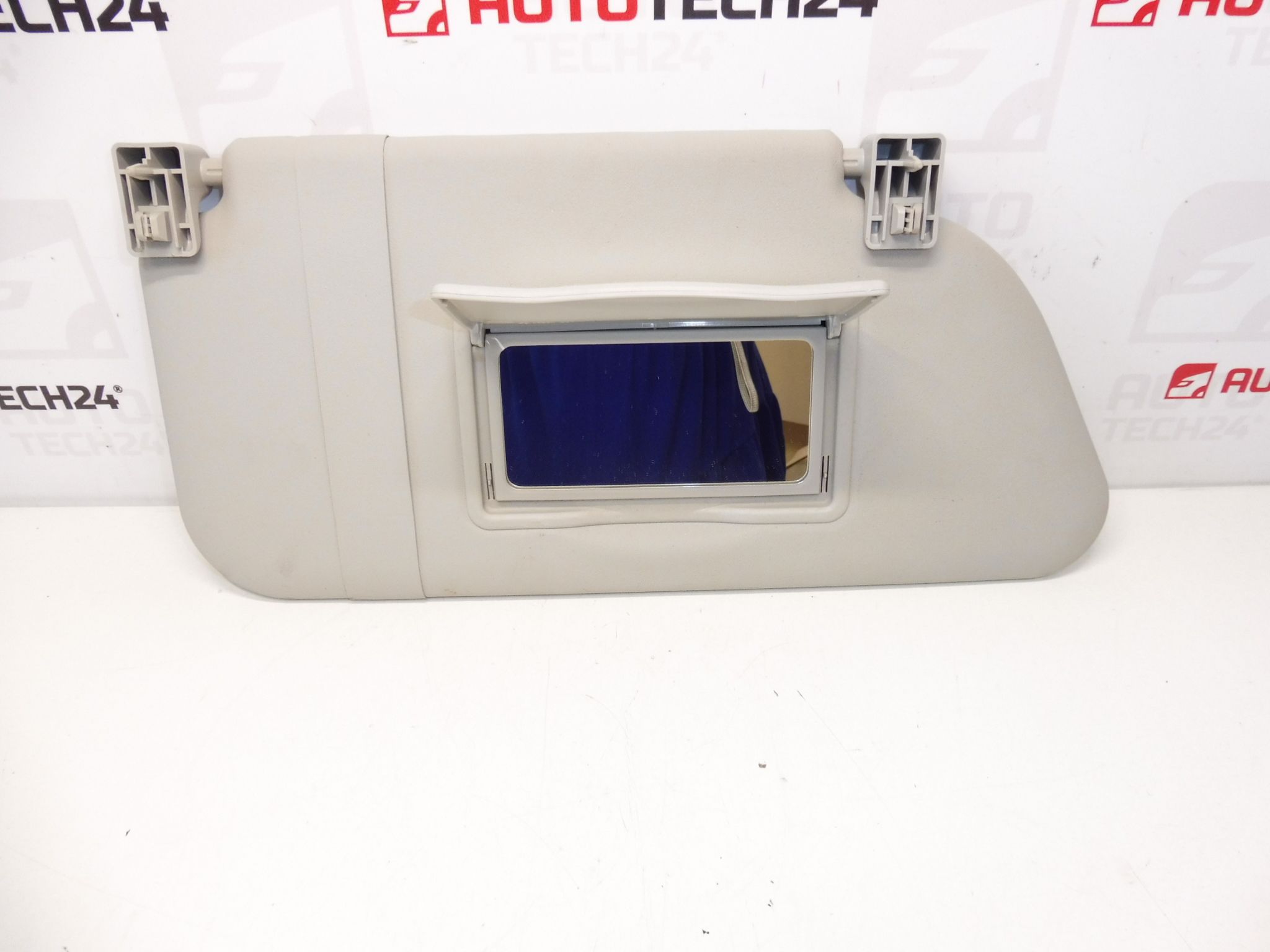 Пежо 1007 пътнически сенник 8143JN