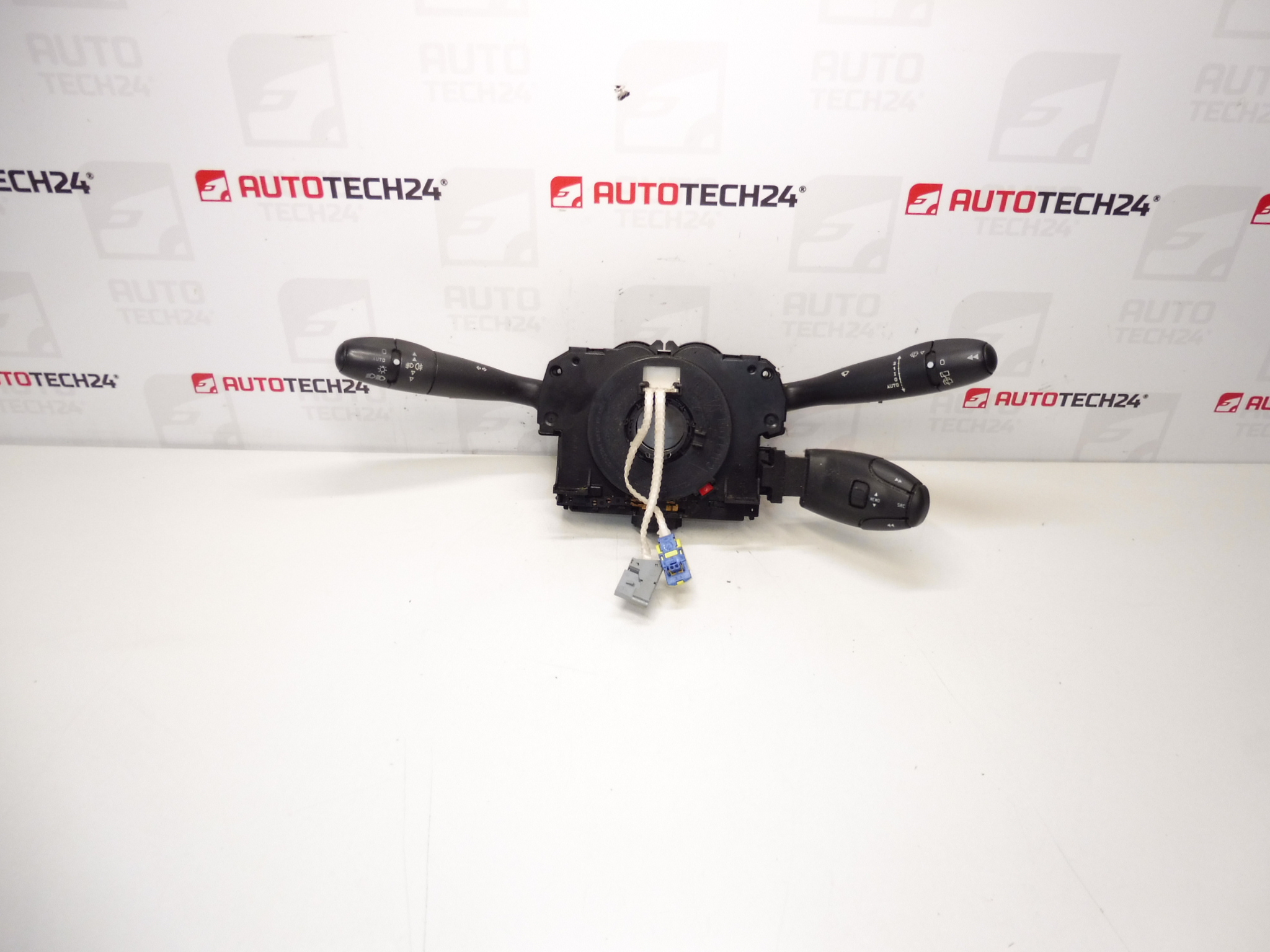 Peugeot 307 308 Управление на лоста 96638787XT 98070072XT 6242HV