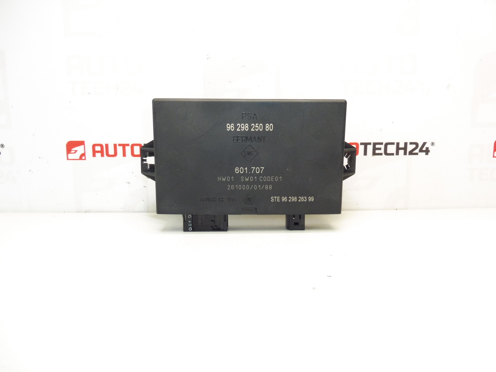 ECU паркинг асистент Peugeot 607 9629825080 659077