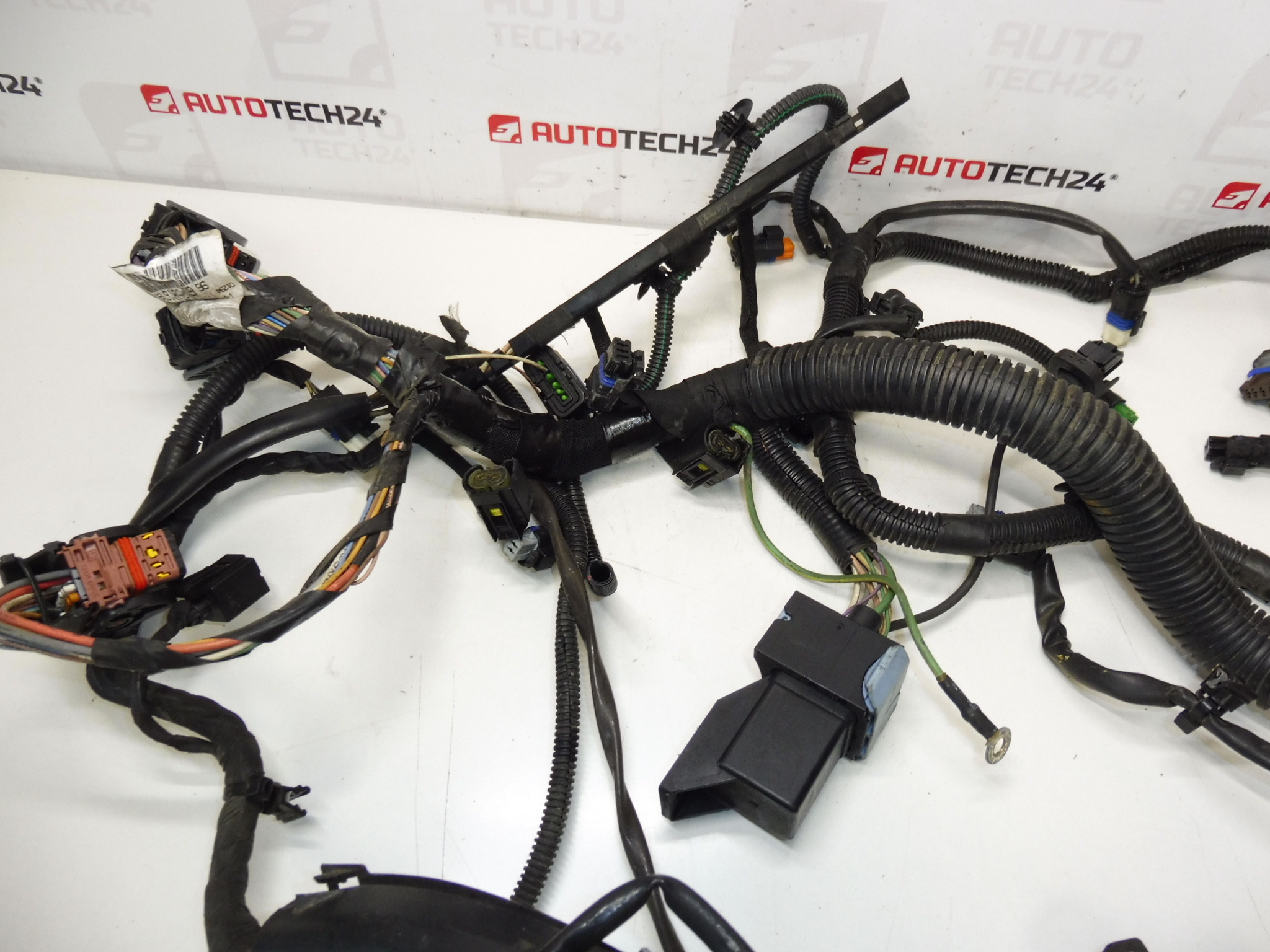 Двигател Peugeot 307 2.0 HDI 9663581780 9663581680 6569FH