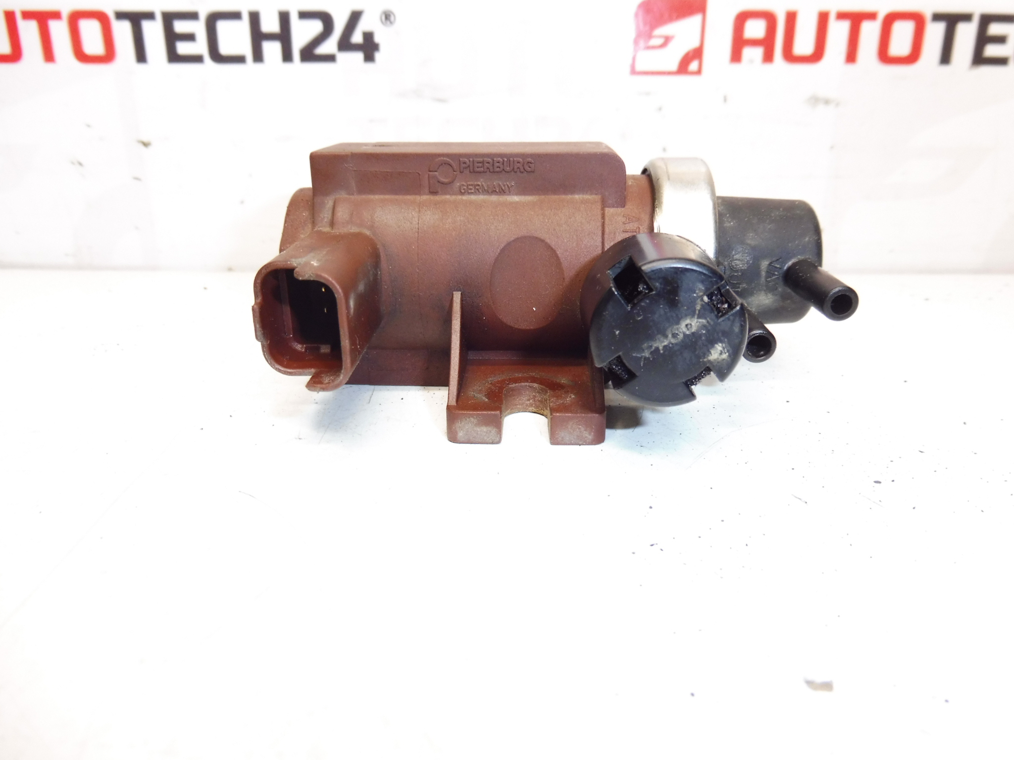 Вакуумна клапа Citroën Pierburg 7.28328.04 9650098380
