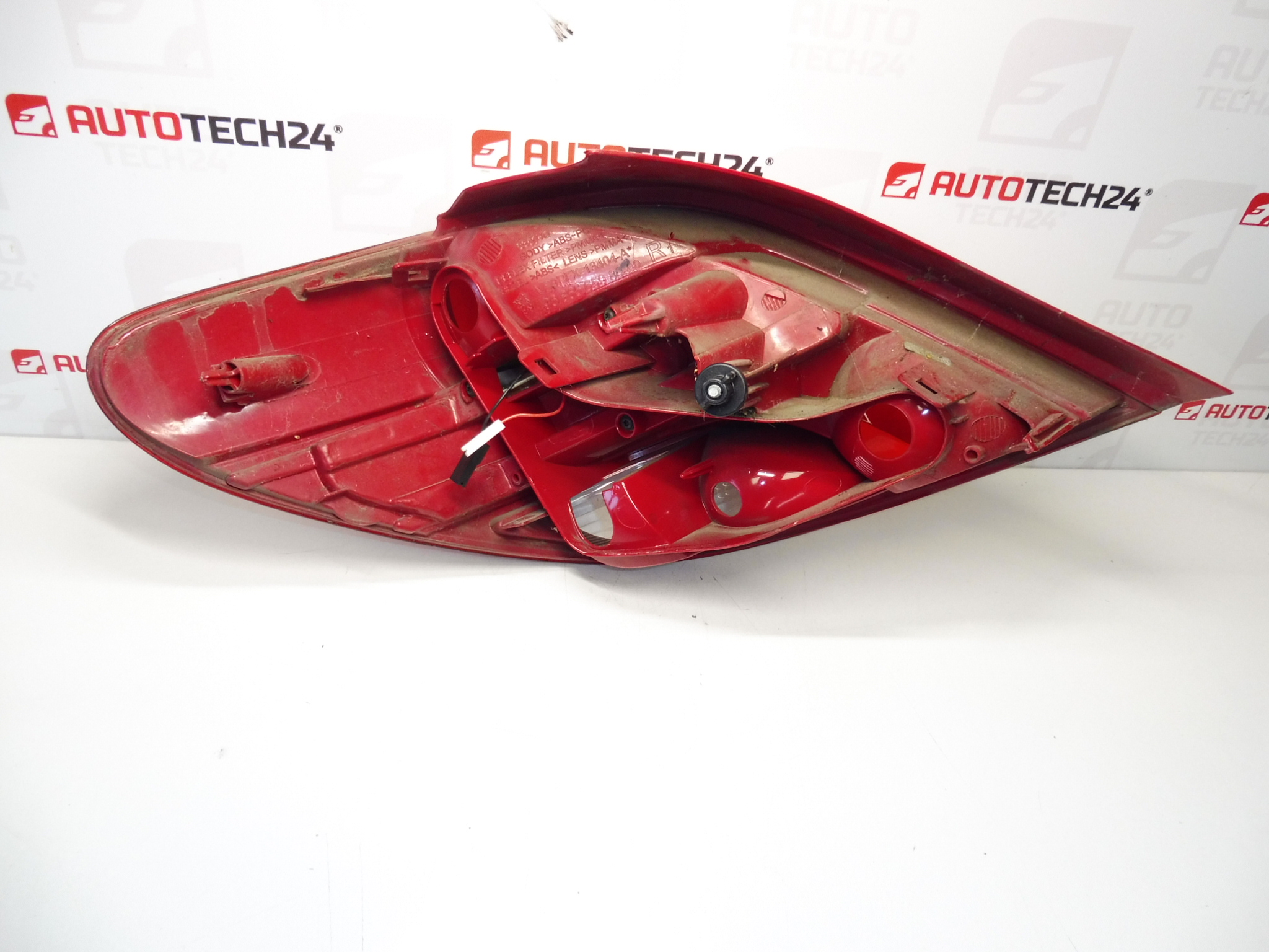 Фар заден десен Peugeot 207 9686565980 6351HQ