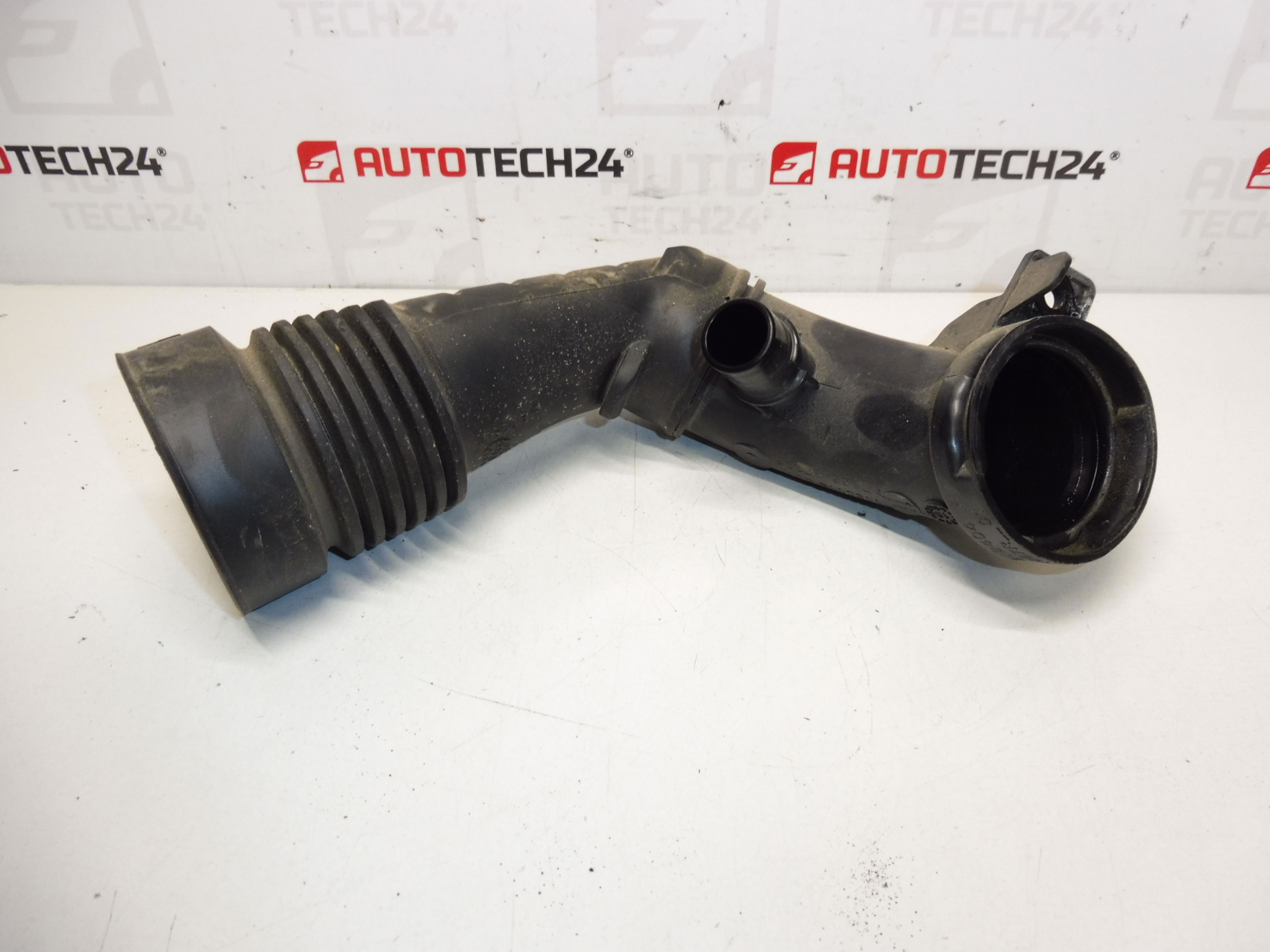 Въздушна връзка 1.5 HDI Citroën Peugeot 9810921280