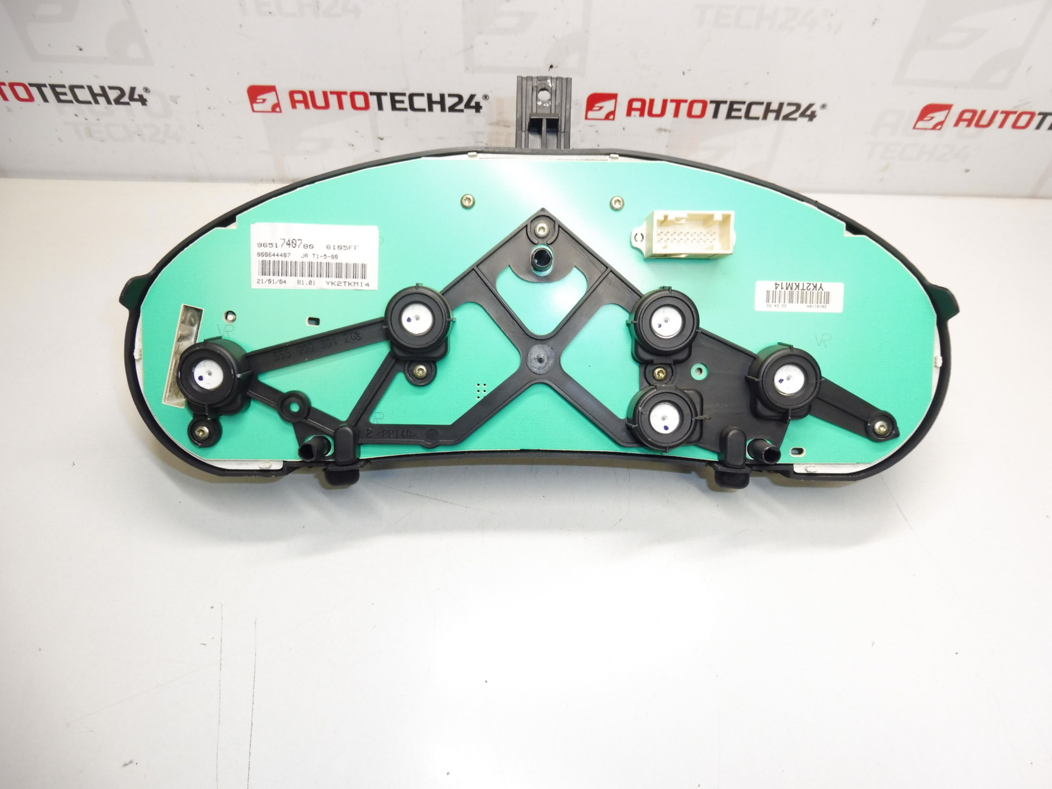 Скоростомер Peugeot 206 9651740780 61056LT