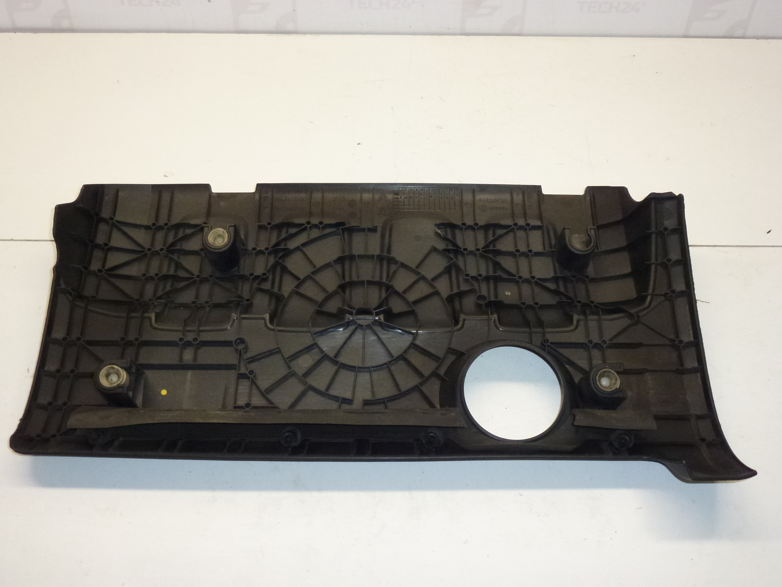 Кора двигател 1.4 16V KFU Peugeot 9686619880 0137E0