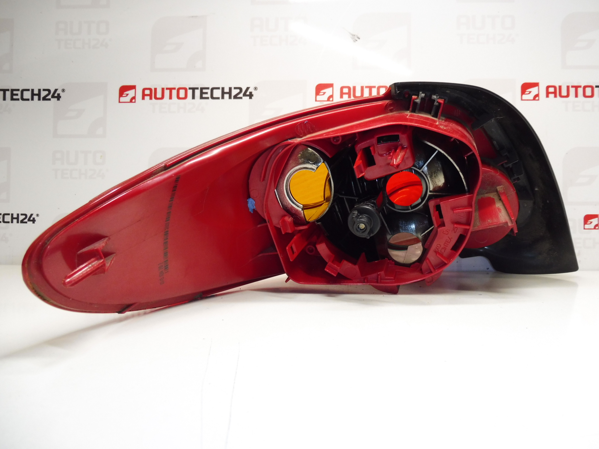 Фар заден десен Peugeot 206 CC 6351S1