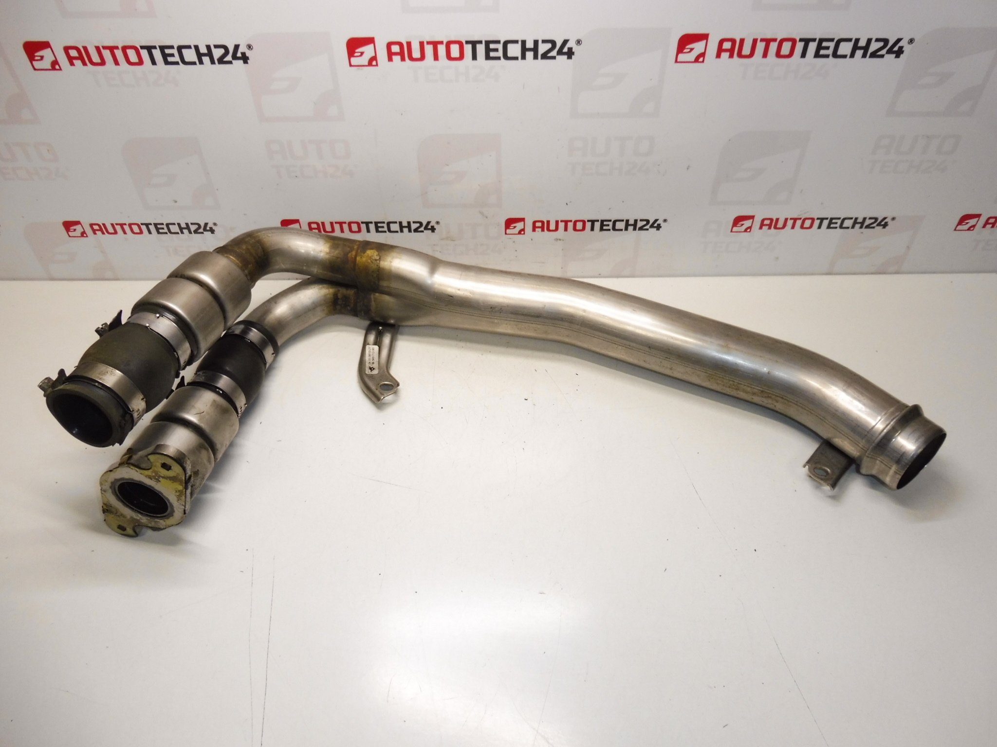 Въздушна връзка Citroën Peugeot 2.2 HDI 125KW 9654971380 0382HF