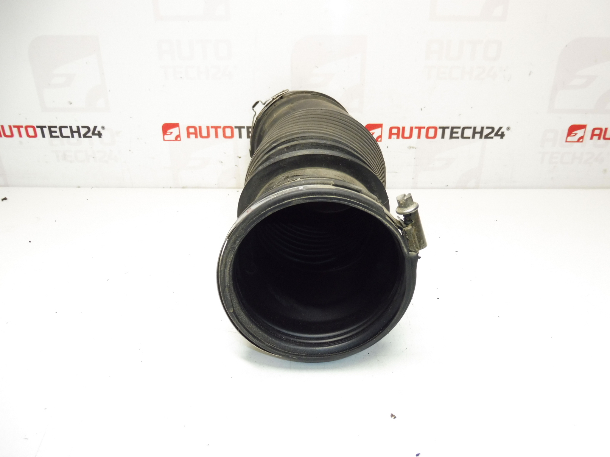 Връзка за входящия въздух Citroën C8 Peugeot 807 2.2 HDI 1434A7