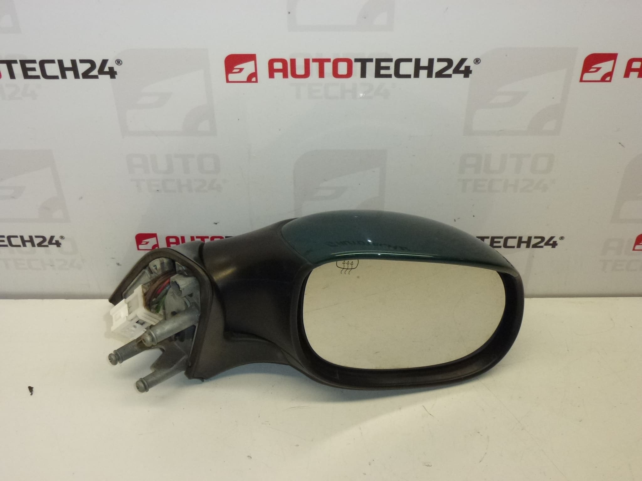 Дясно огледало Citroën Xsara Picasso ел. сгъване 96461533XT 8149NP