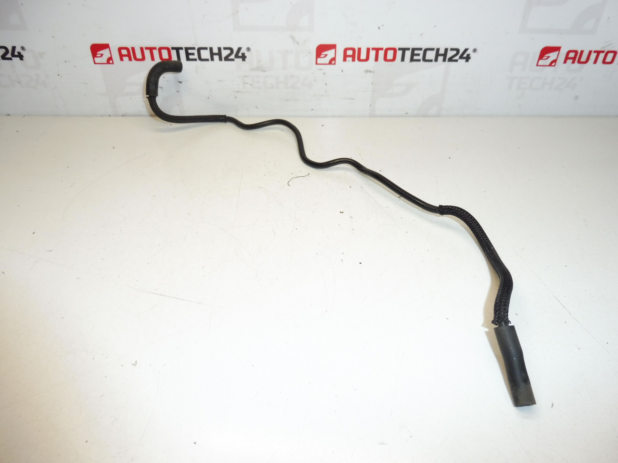 Вакуум тръба Citroën Peugeot 2.2 HDI 1622AG