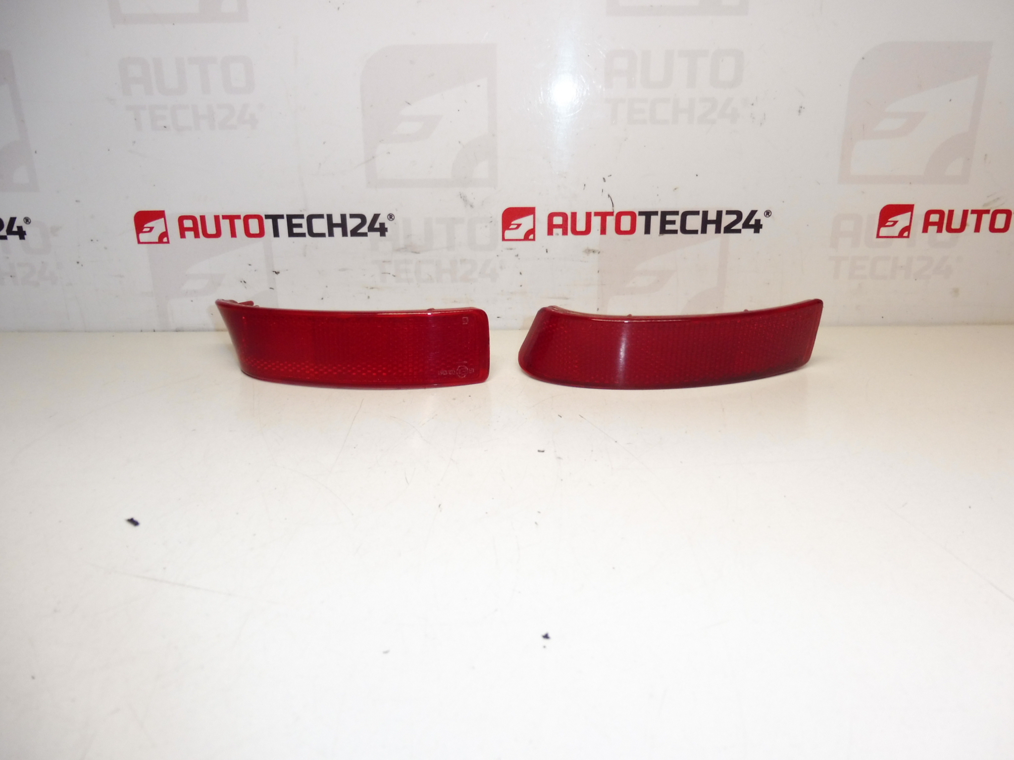 Задни рефлектори Citroën C8 6340A9 6340C0