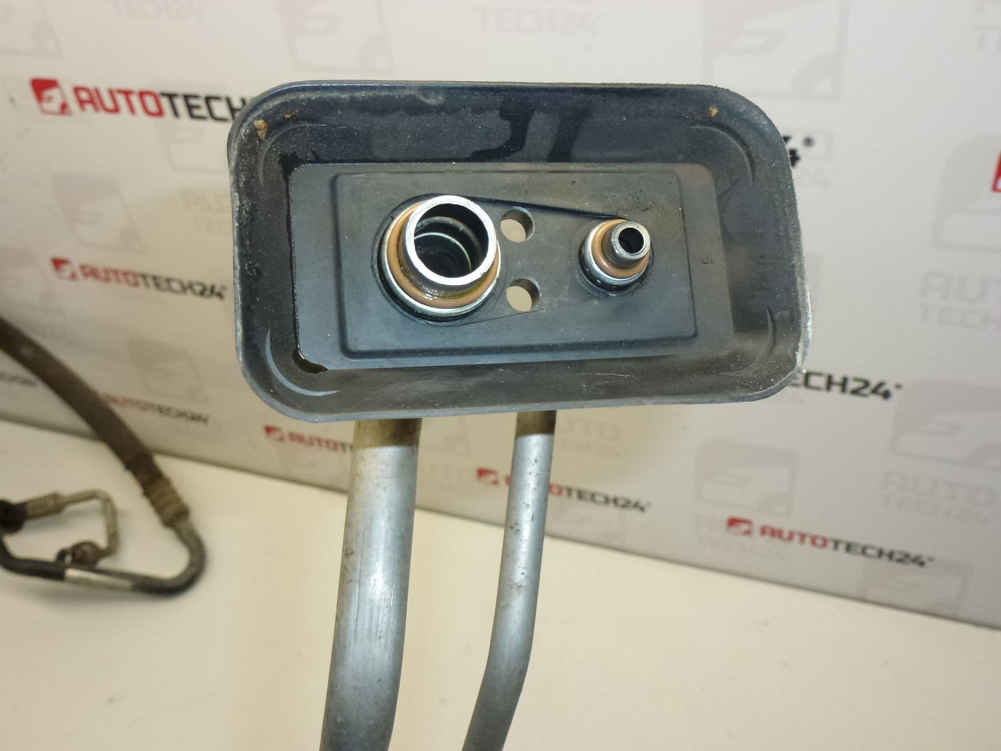 Климатична тръба Citroën Xsara Picasso 1.8 16V 6460C3 6460LR 646059