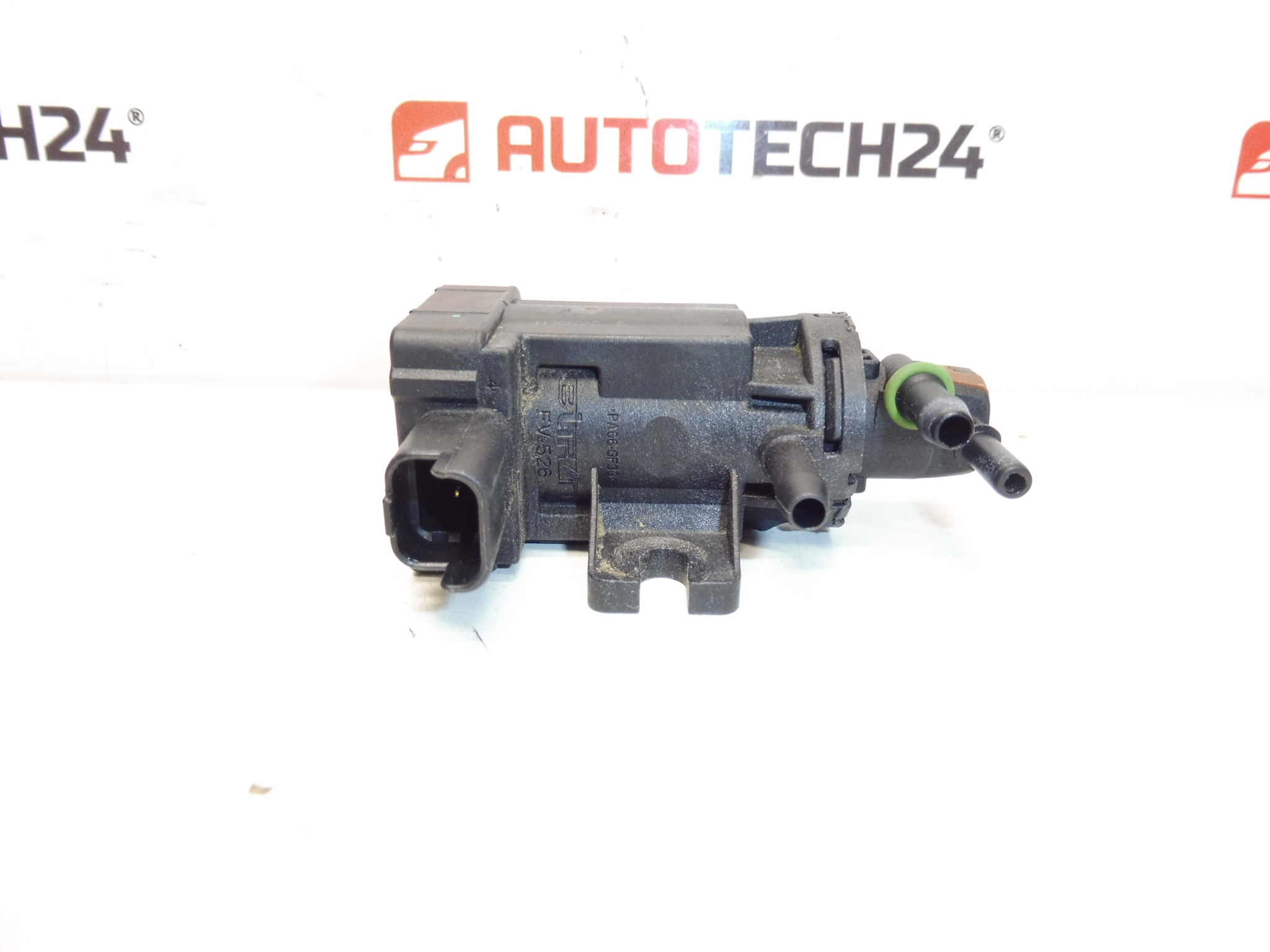 Вакуумна клапа Bitron Citroën Peugeot 9807396180