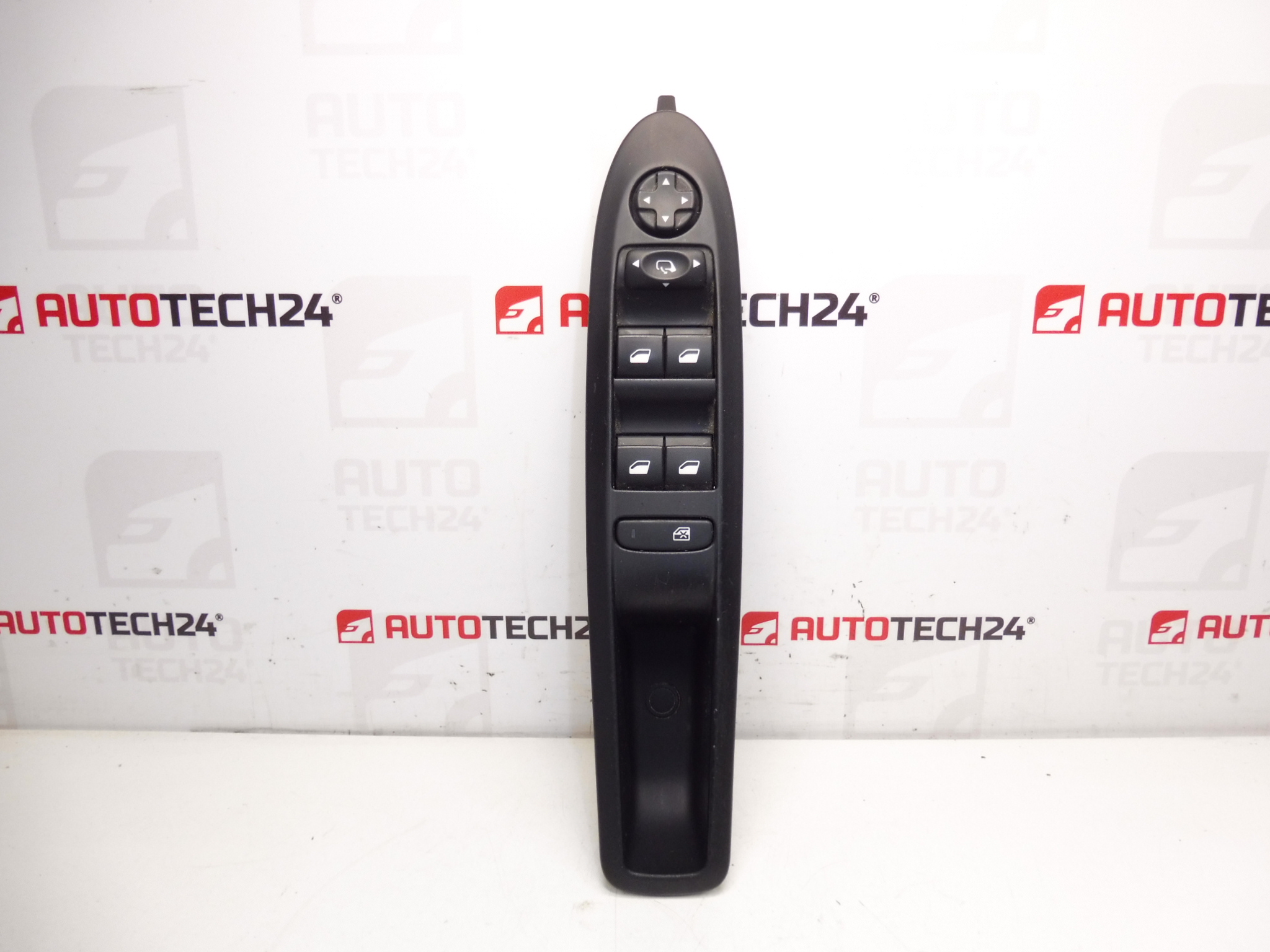 Стъклоподемник Citroën C4 II, DS4 96657050ZD 6490JT