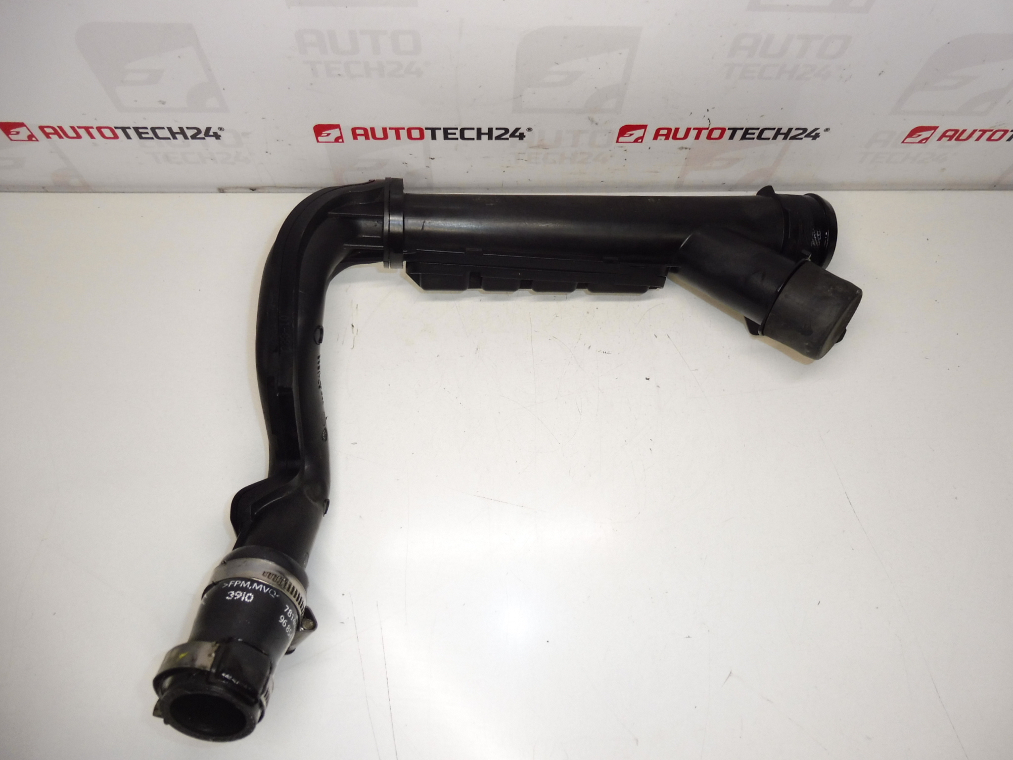 Връзка Air Turbo Citroën Peugeot 2.0 HDI 1440151480 0382RS