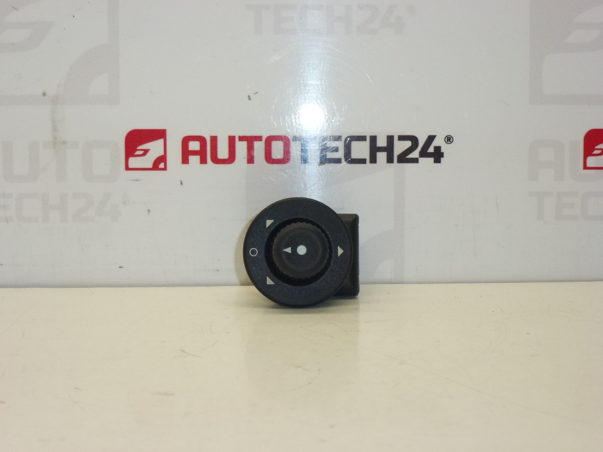 Шофьор за огледала Citroën Peugeot 6554L6