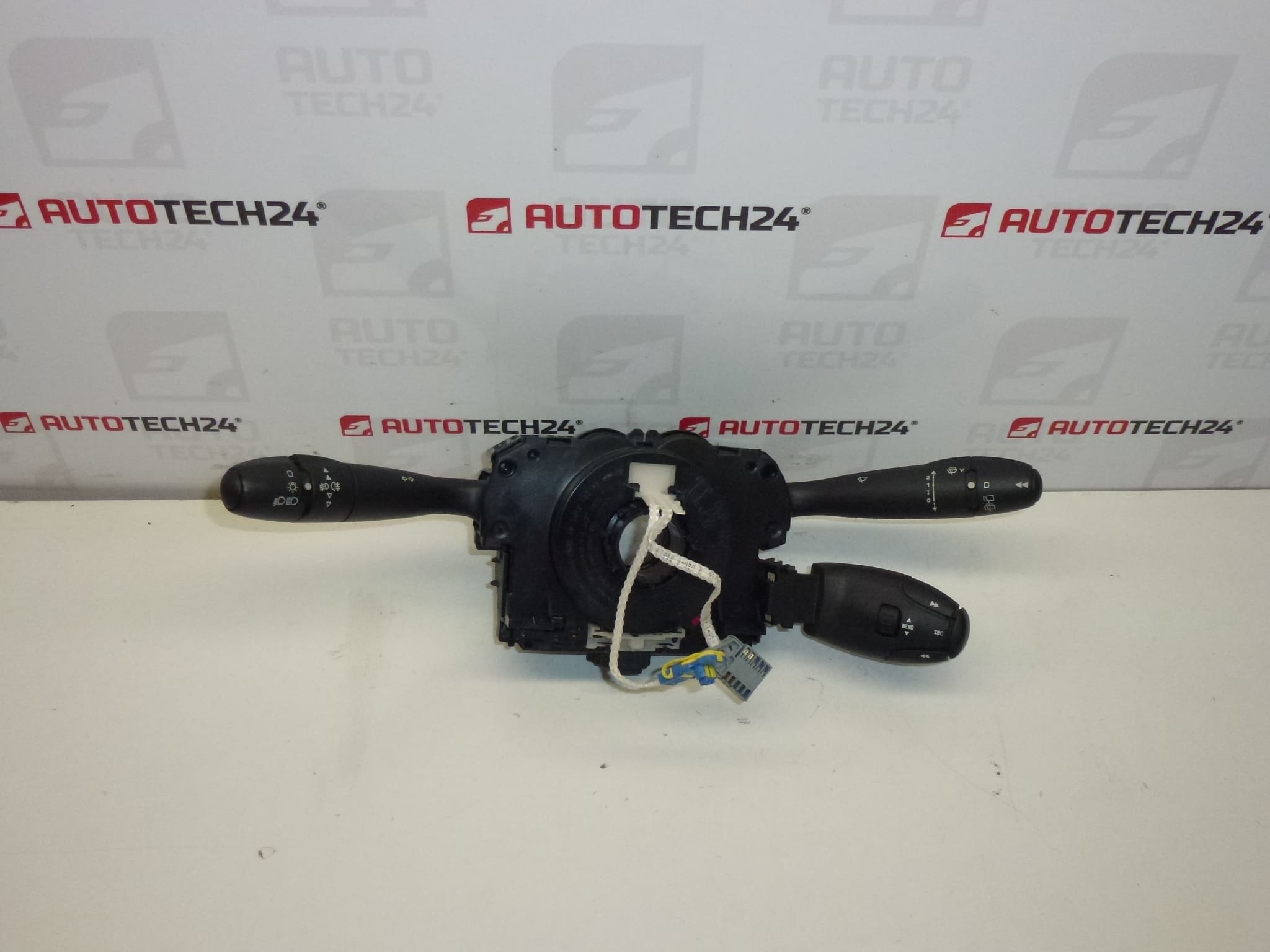 Citroën Peugeot 96660120XT 98069808XT Лост за управление