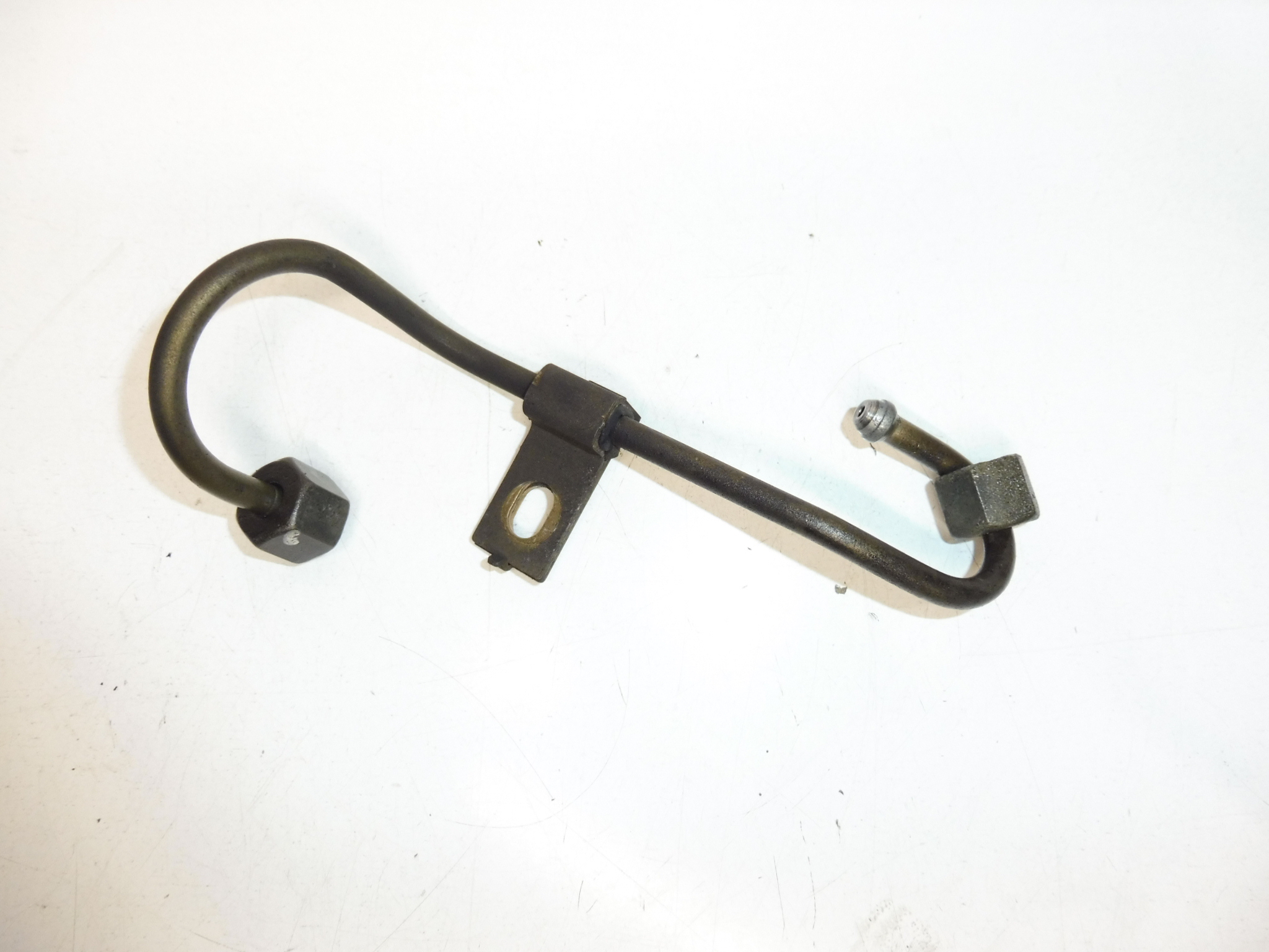 Изход за помпа за железопътна помпа 1.4 HDI 16V Citroën Peugeot 1570F1