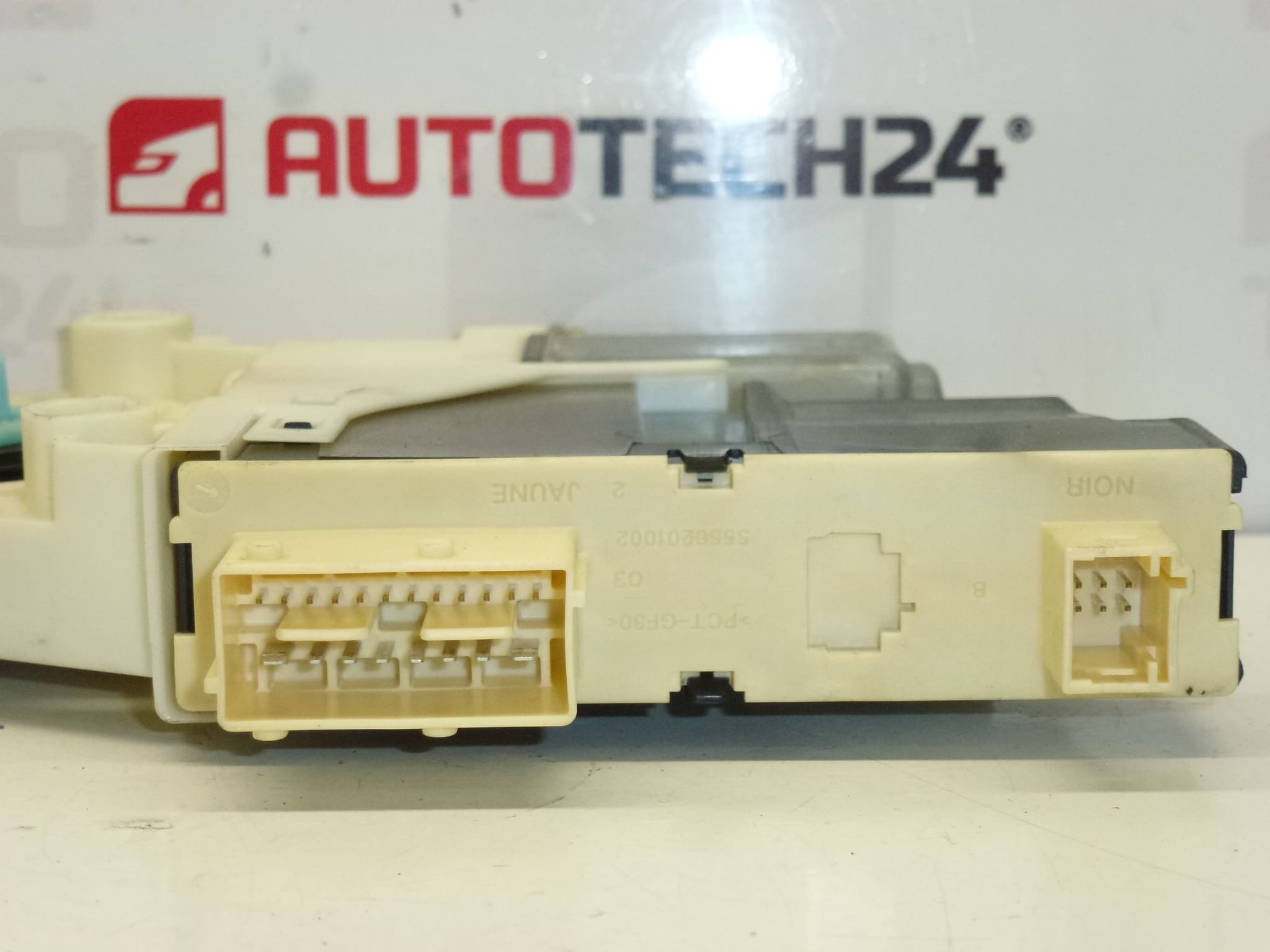 Peugeot 307 мотор ляв прозорец 9649911180 9221CG