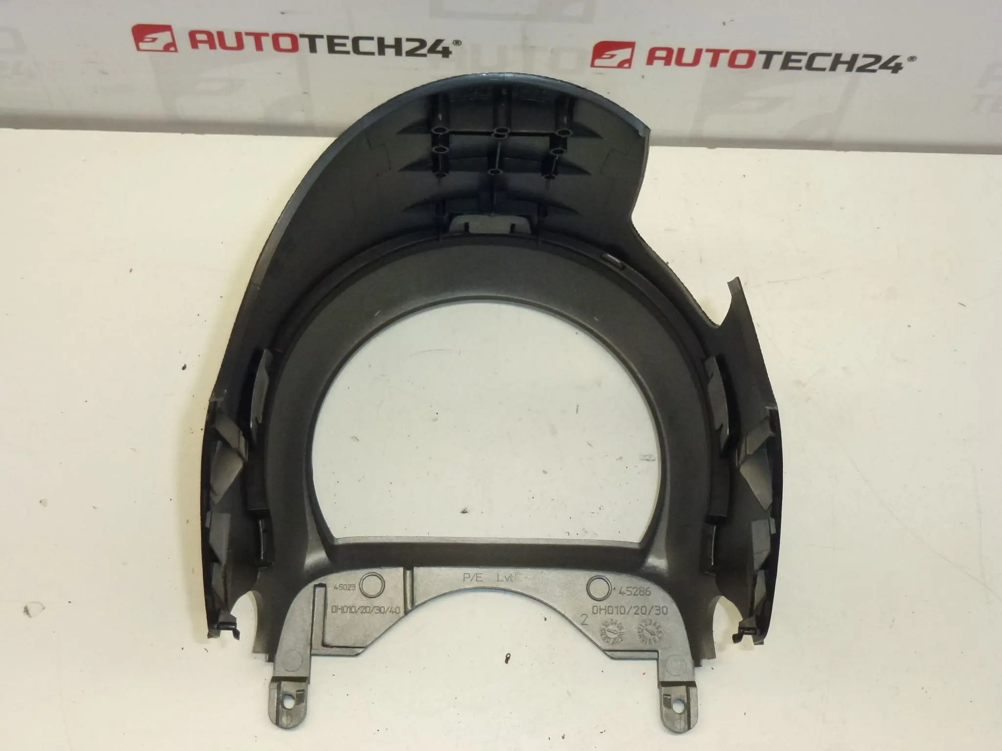 Оборотомер Citroën C1 Peugeot 107 83270-0H010 6106SK