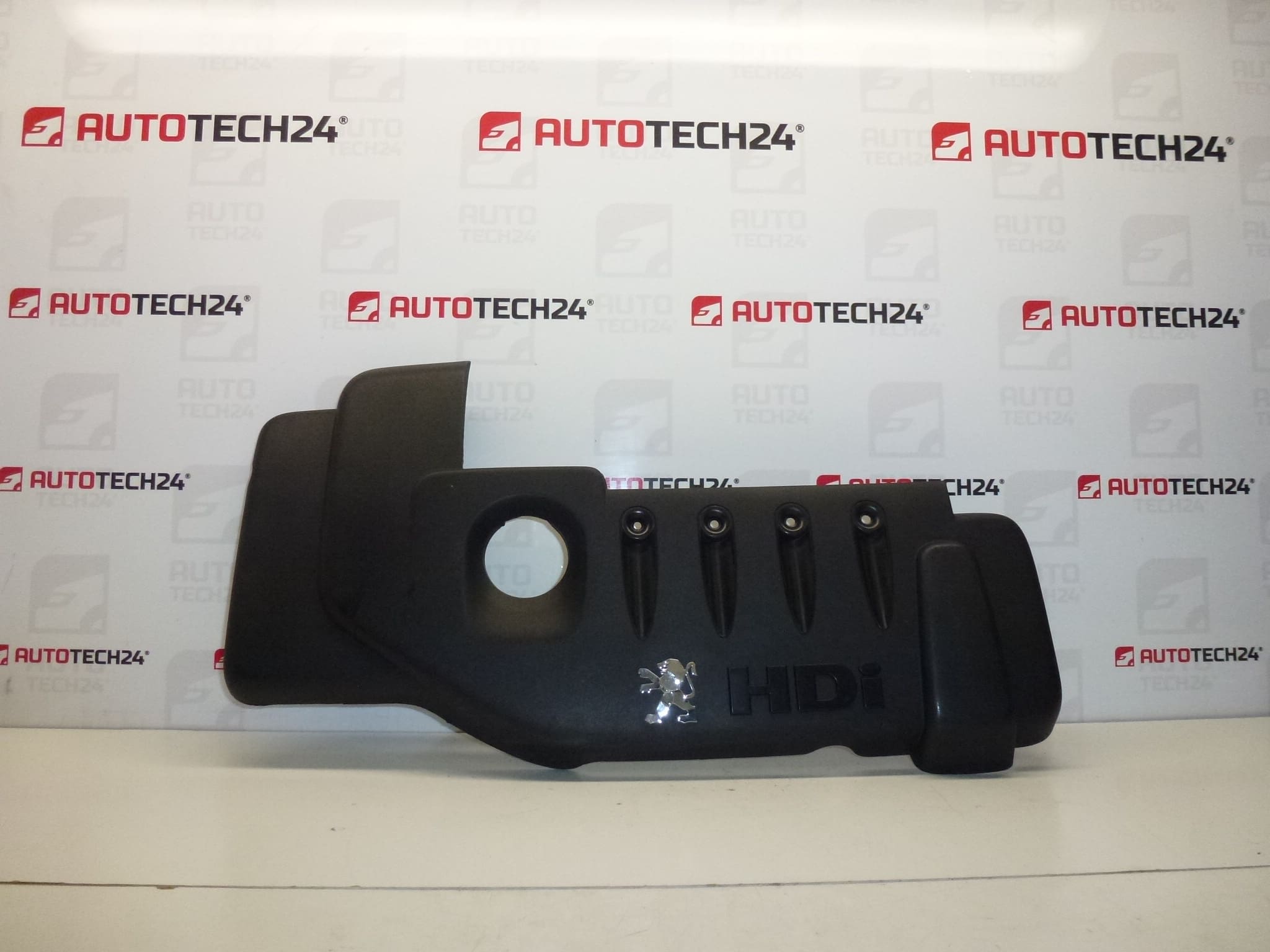 Кора двигател 1.4 HDI Citroën 9645982780 013742