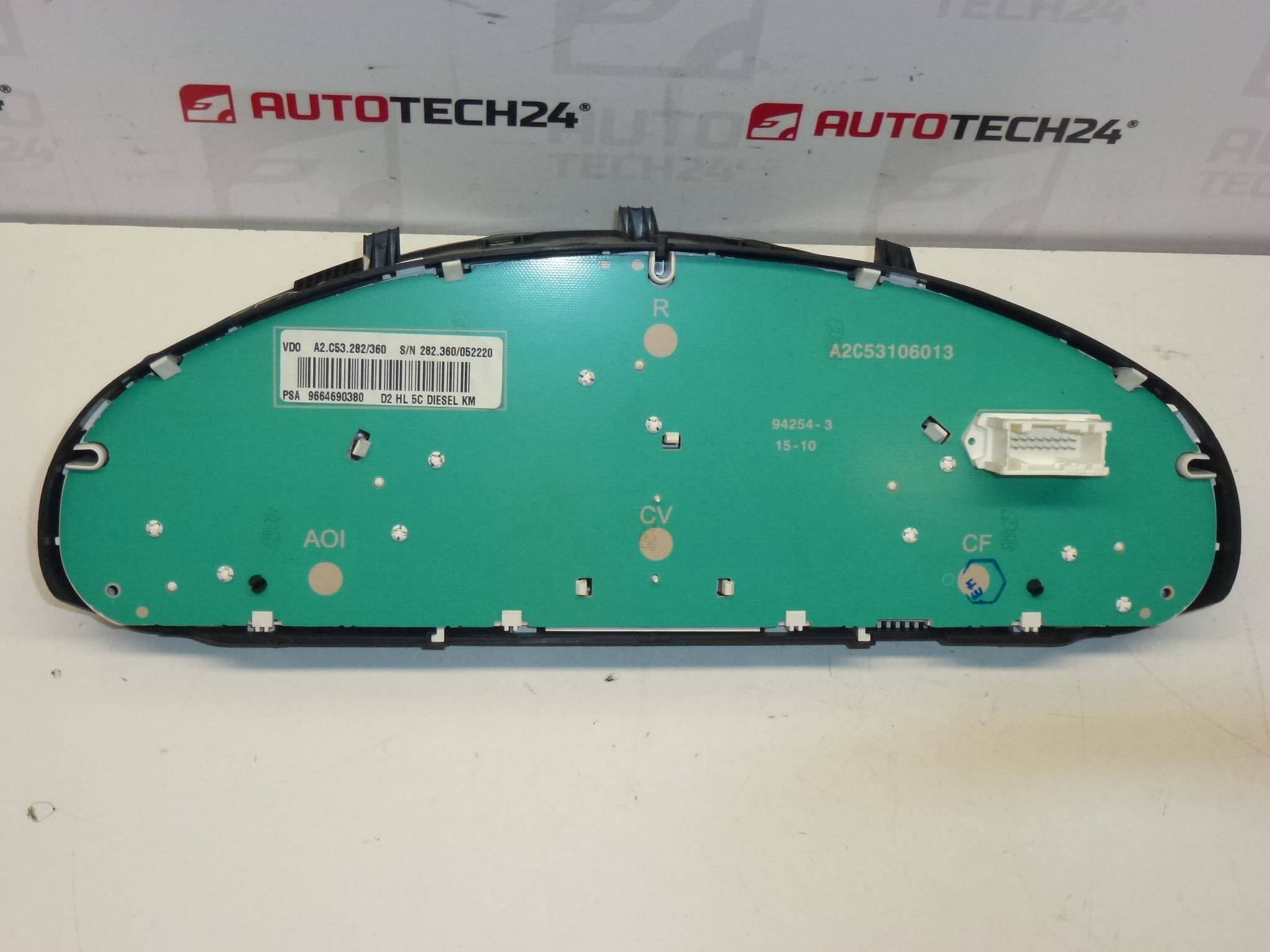 Скоростомер Peugeot 407 пробег 203000 км 9664690380 610395